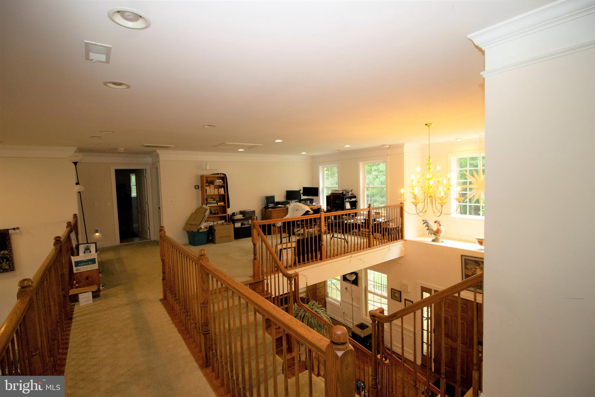 CLASSIC LAKES - Residential