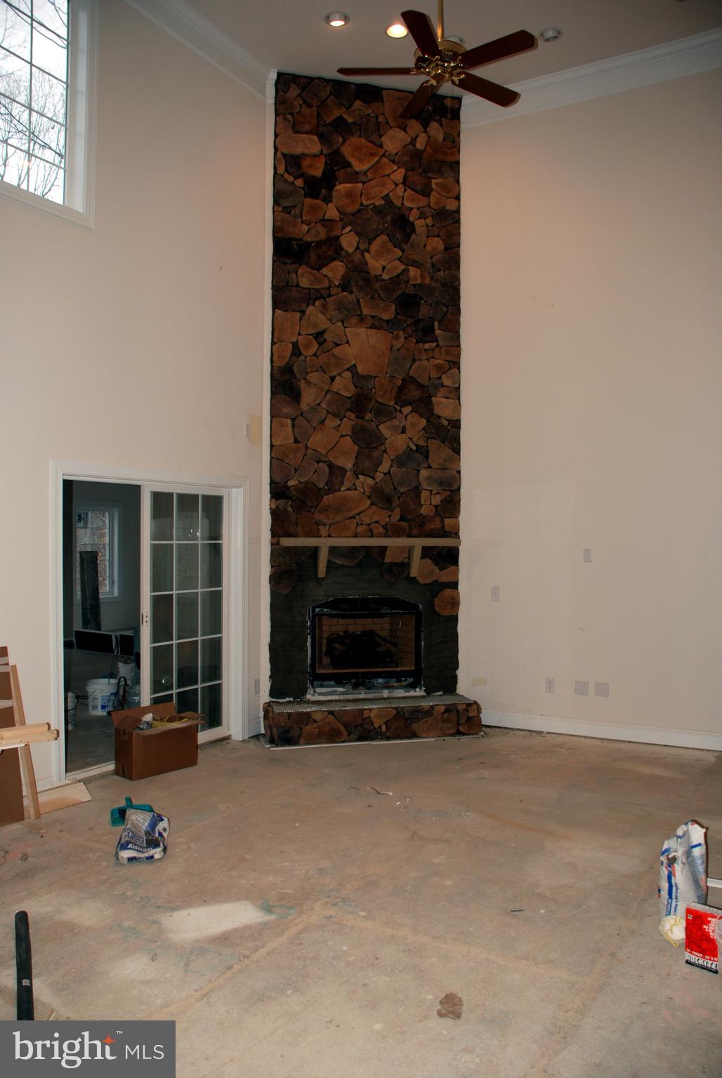 CLASSIC LAKES - Residential