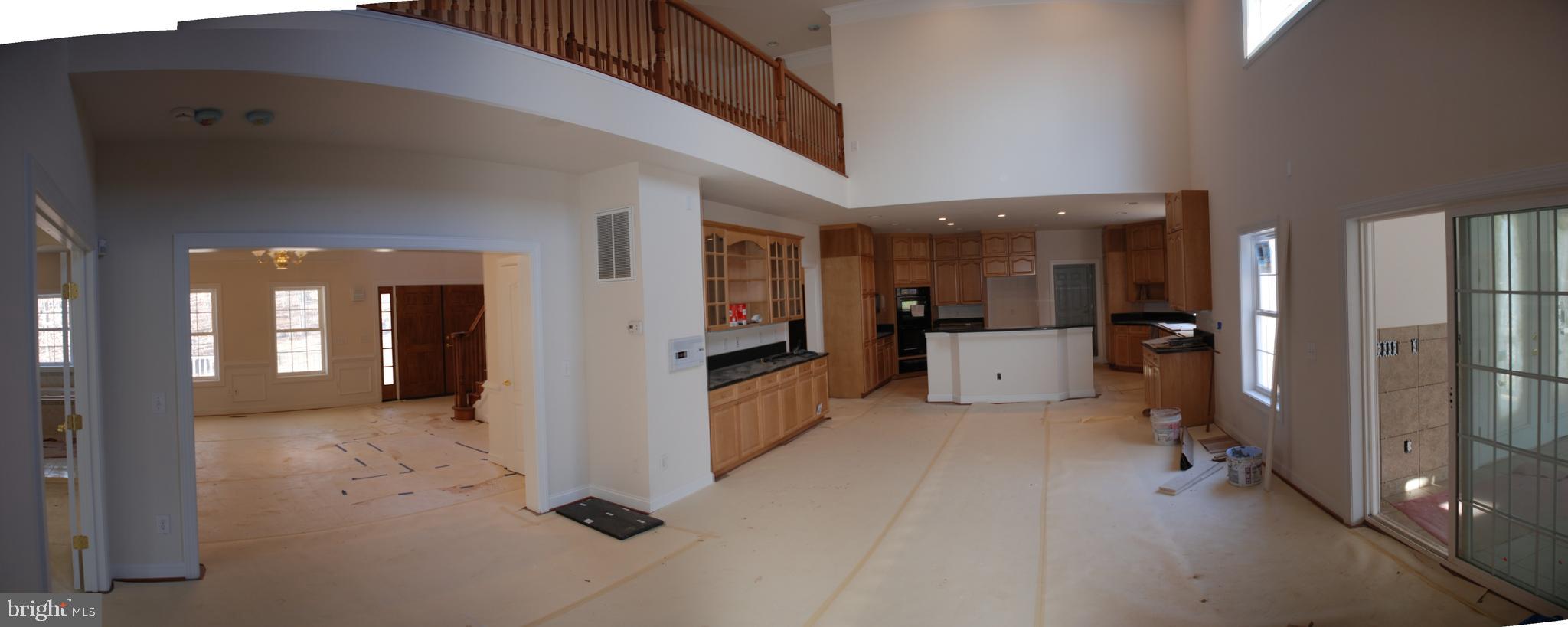 CLASSIC LAKES - Residential