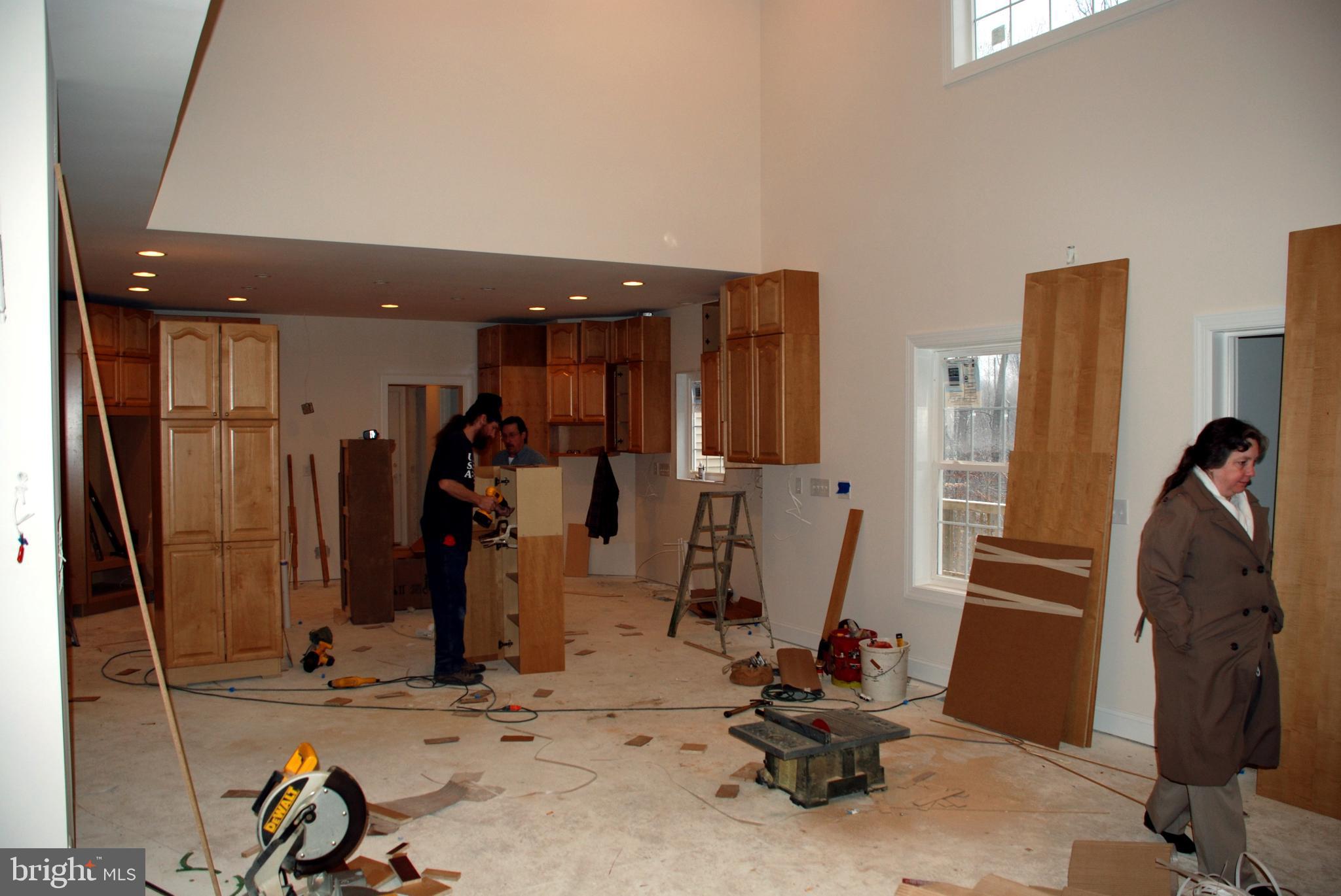 CLASSIC LAKES - Residential