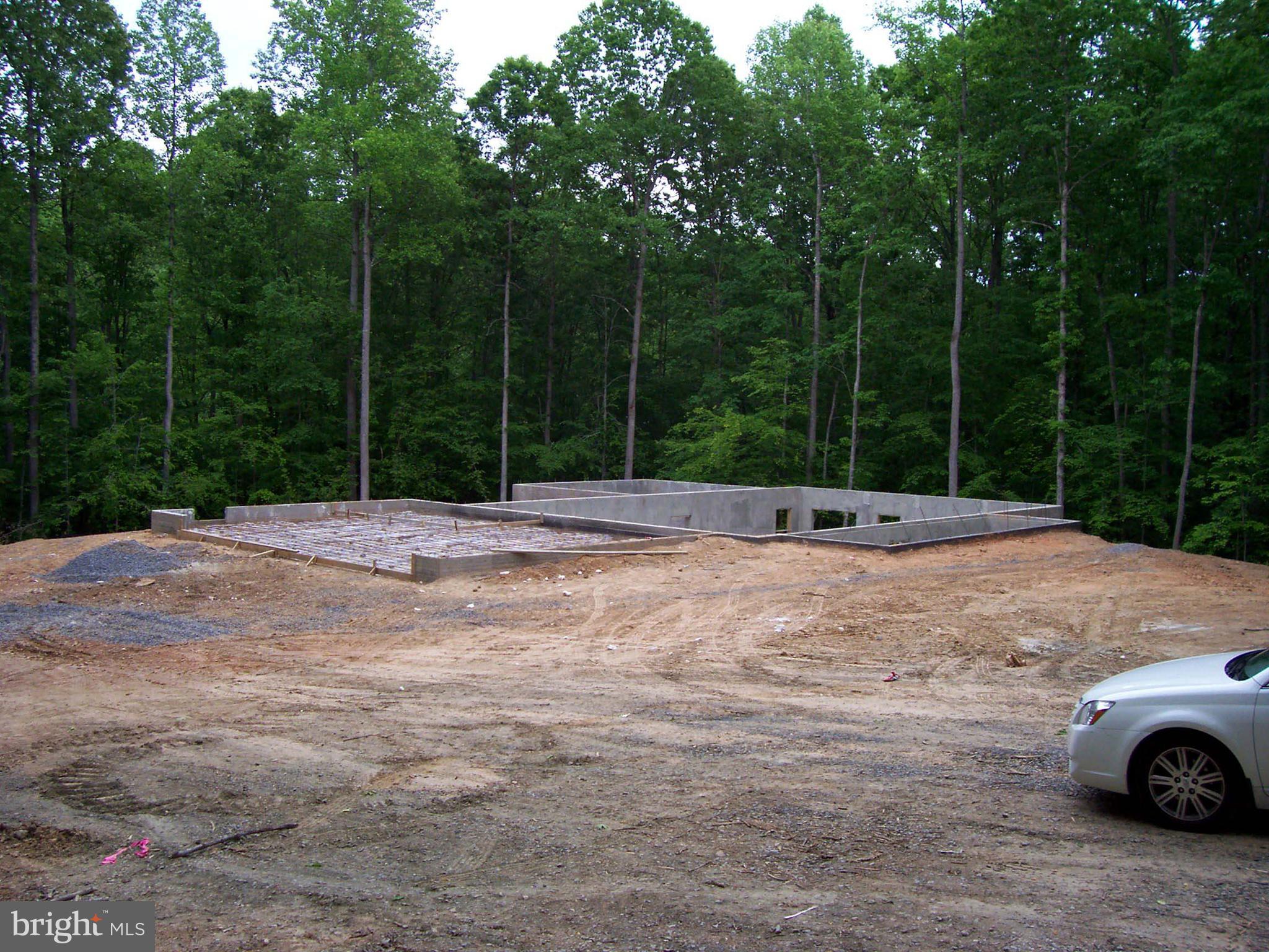 CLASSIC LAKES - Residential