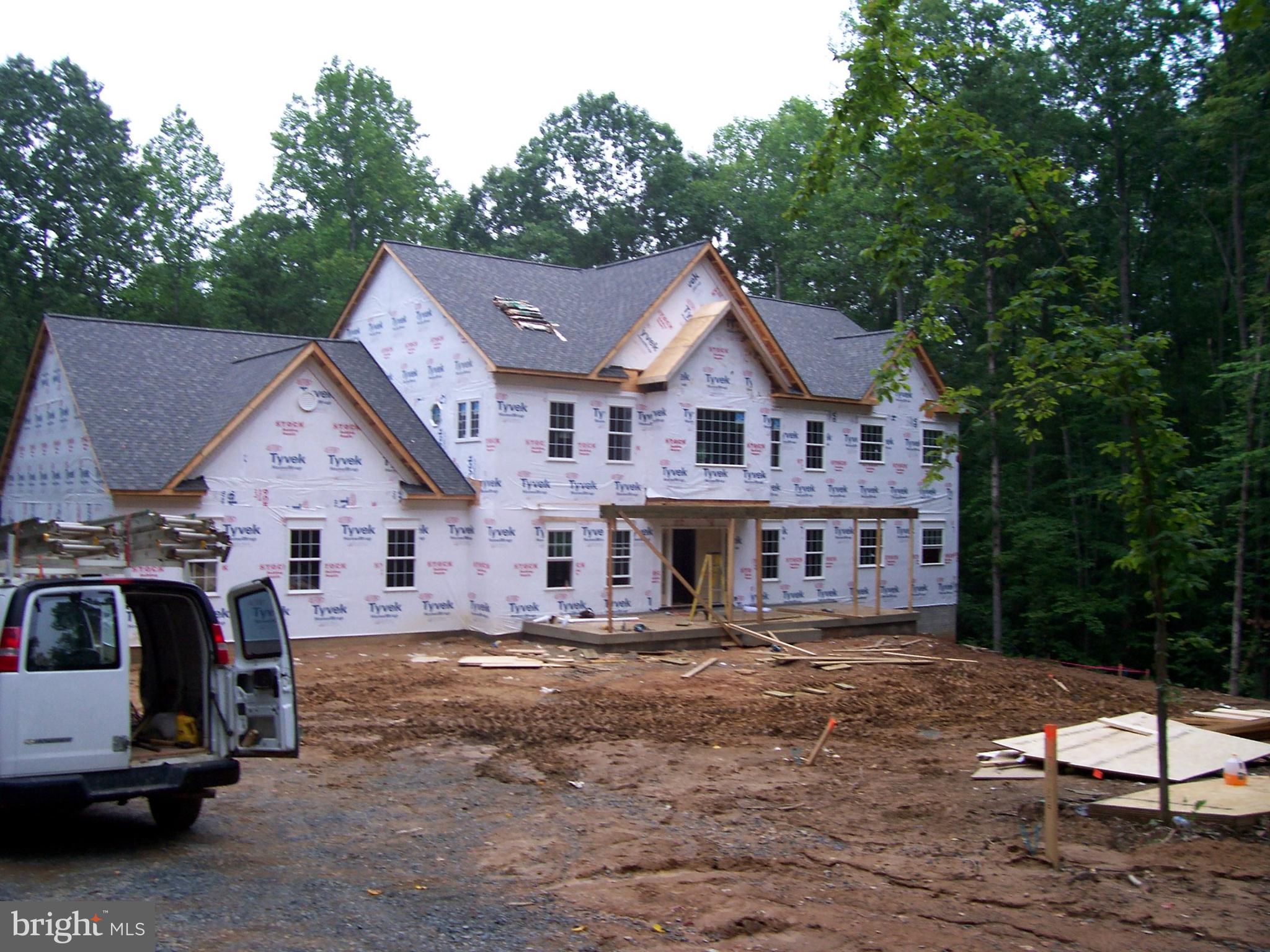 CLASSIC LAKES - Residential