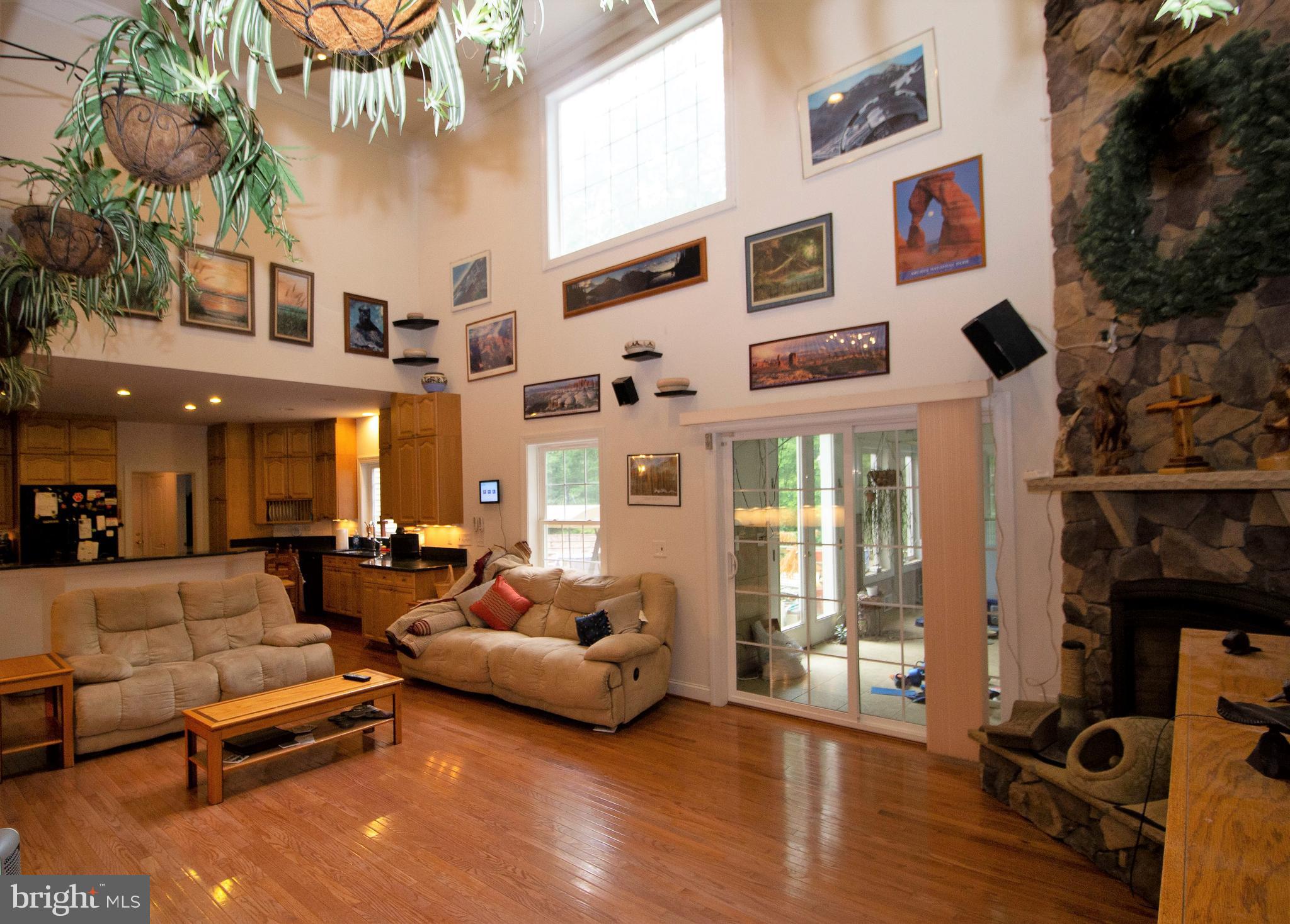 CLASSIC LAKES - Residential