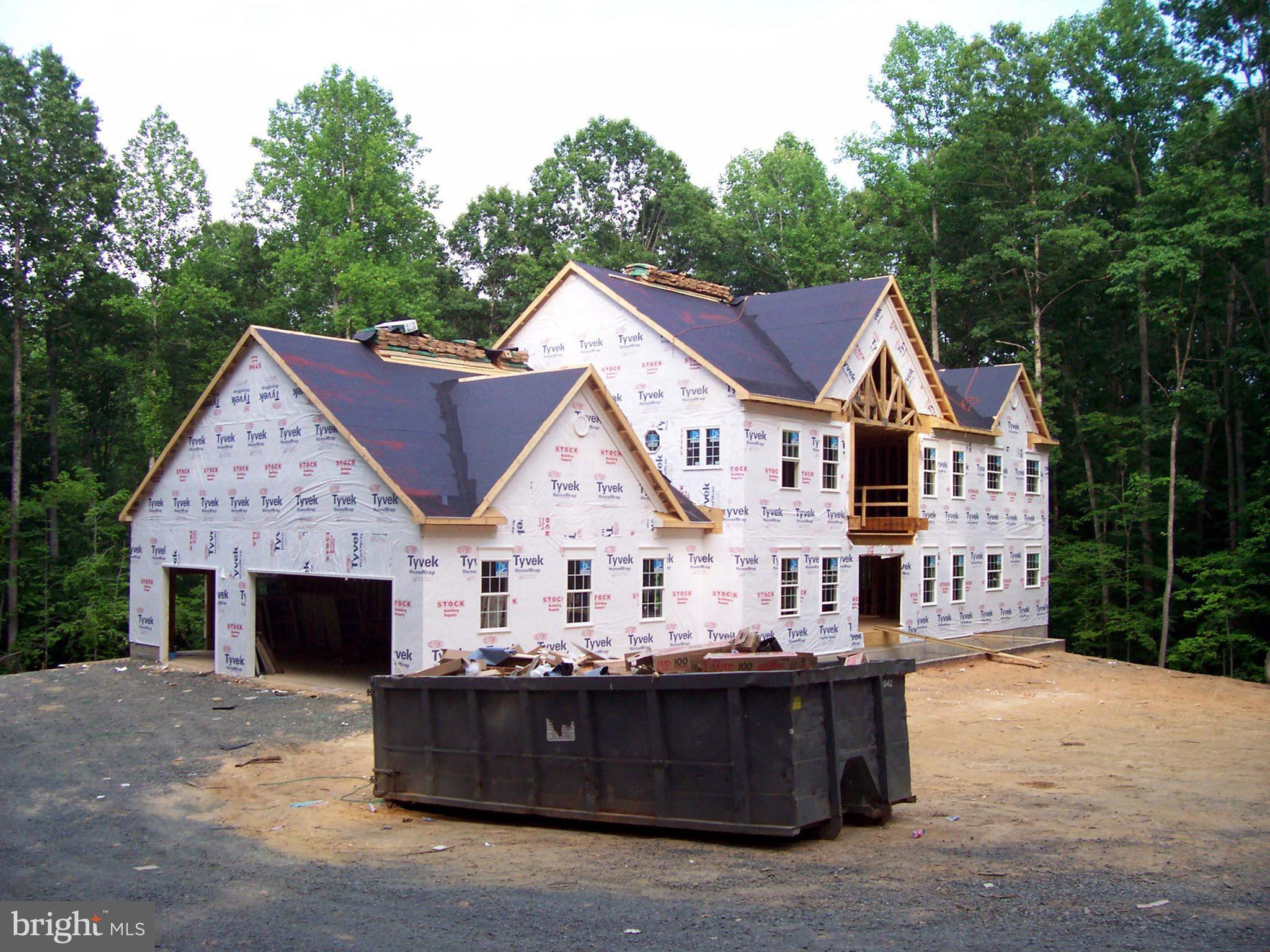 CLASSIC LAKES - Residential