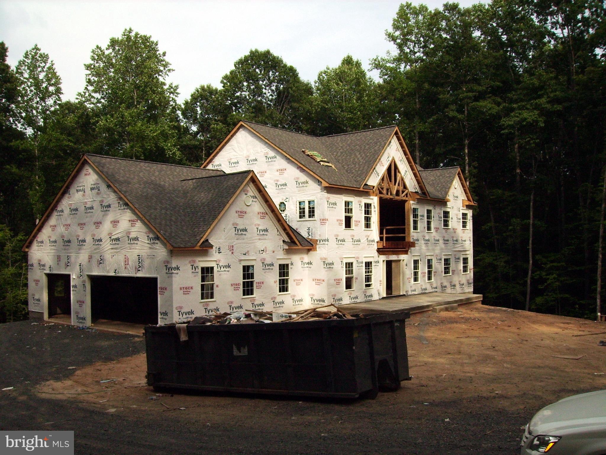 CLASSIC LAKES - Residential