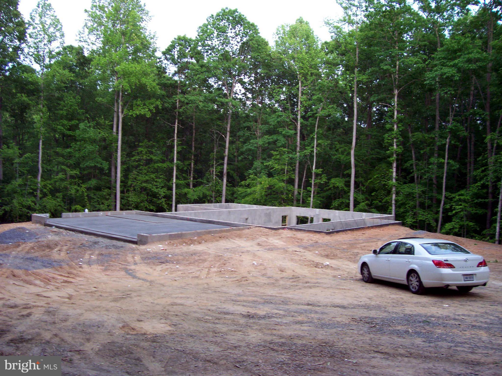 CLASSIC LAKES - Residential