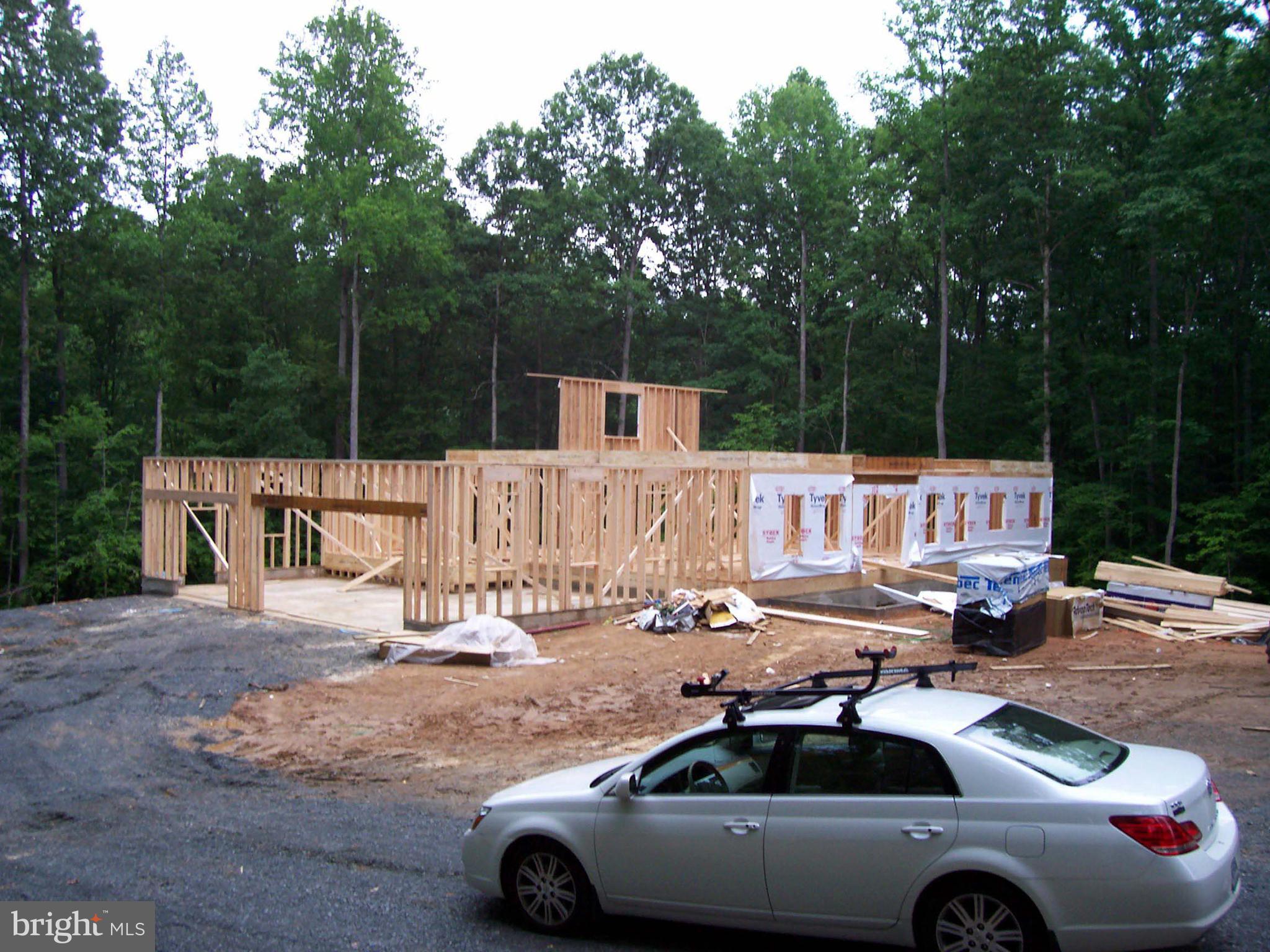 CLASSIC LAKES - Residential