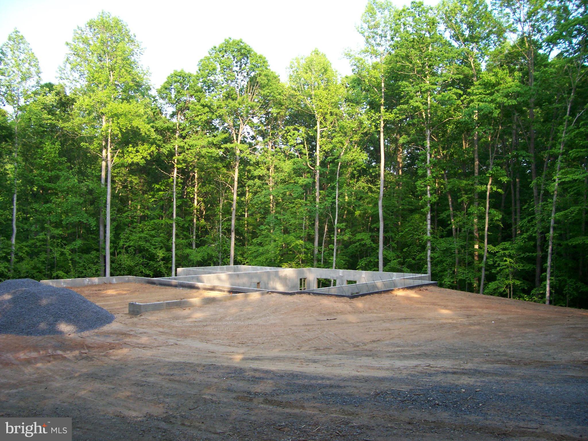 CLASSIC LAKES - Residential