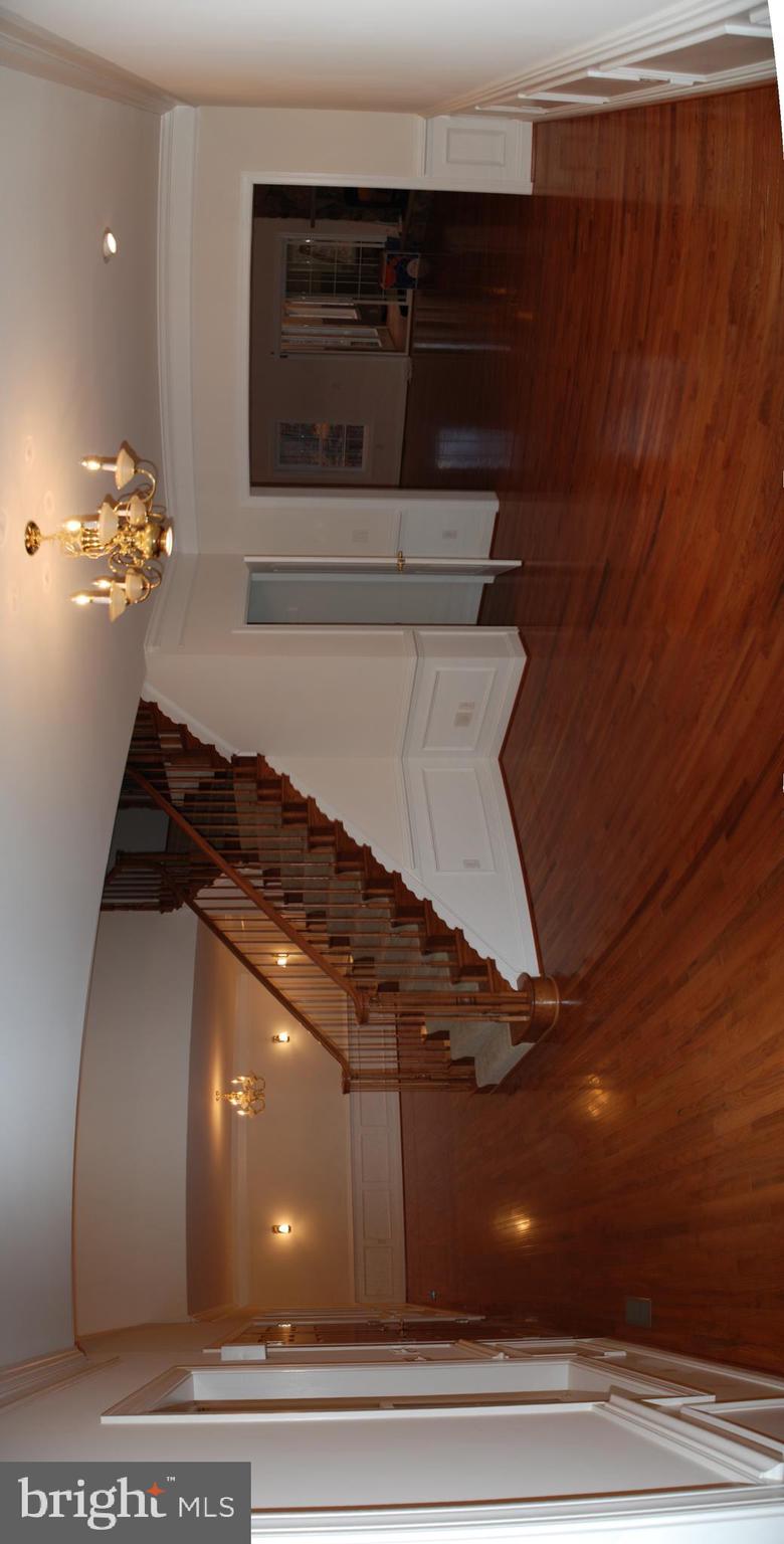 CLASSIC LAKES - Residential