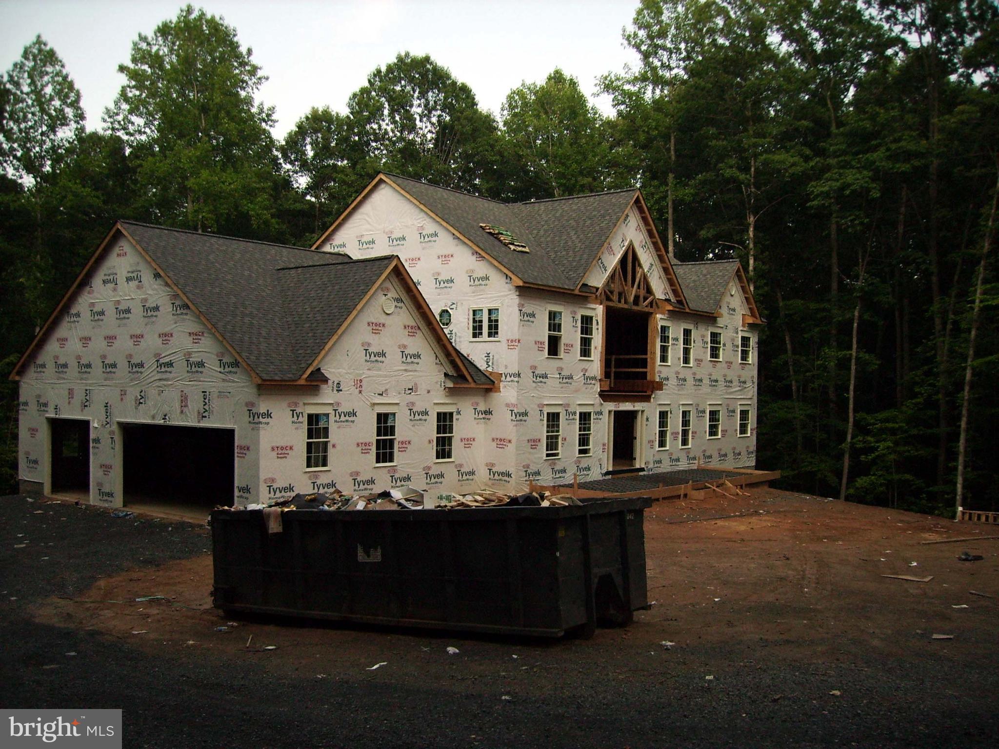 CLASSIC LAKES - Residential