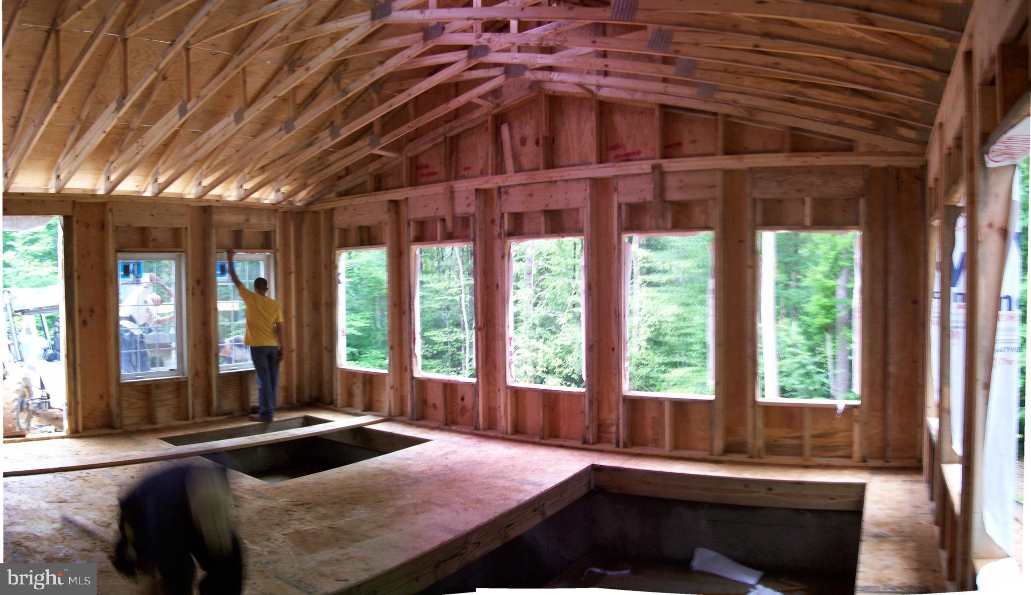 CLASSIC LAKES - Residential