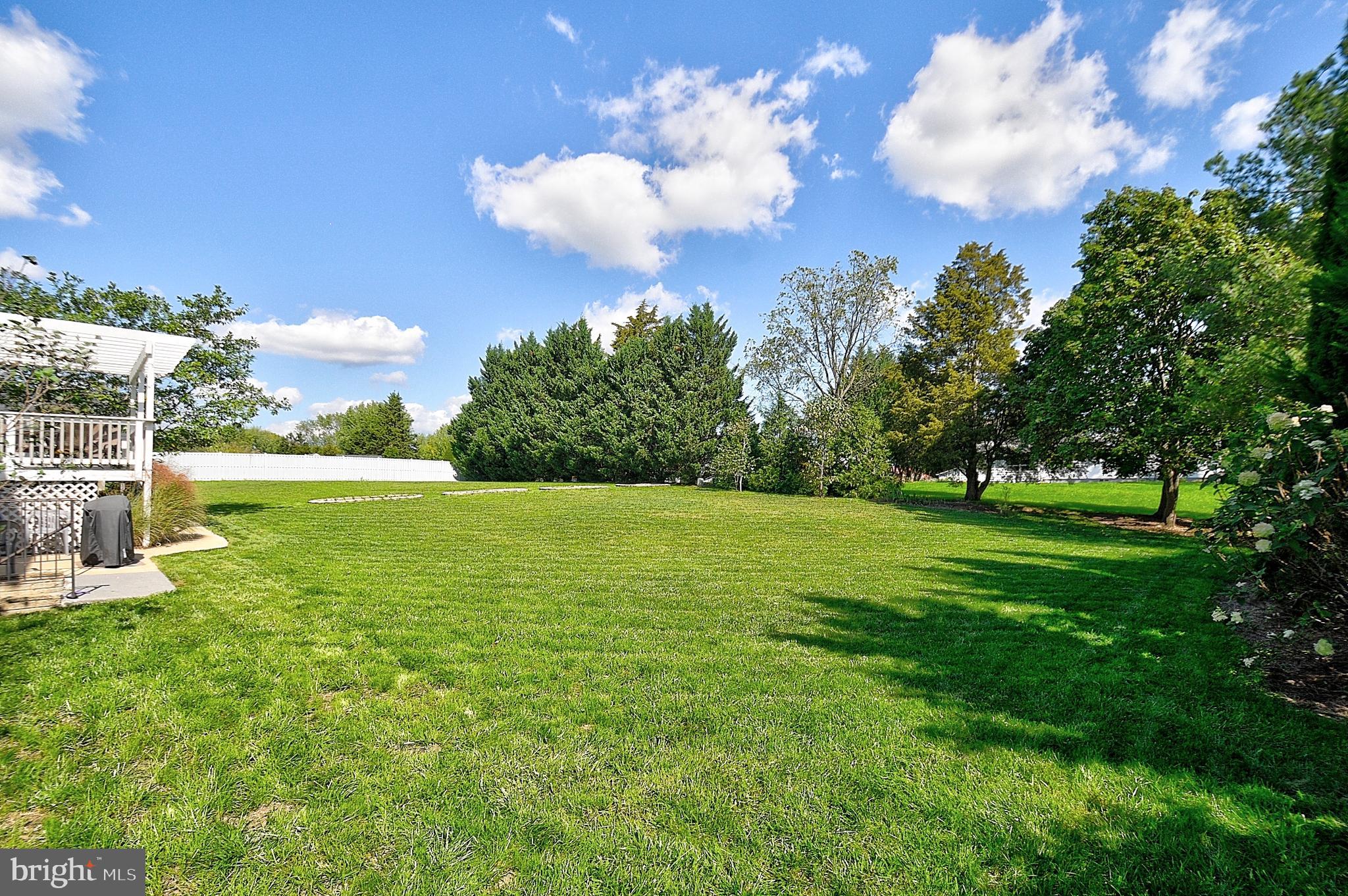 SARATOGA MEADOWS - Residential