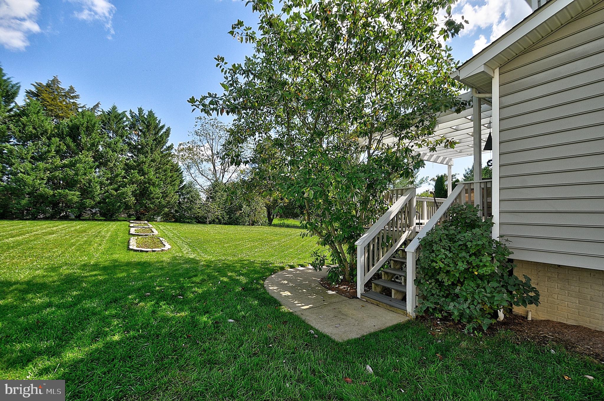 SARATOGA MEADOWS - Residential