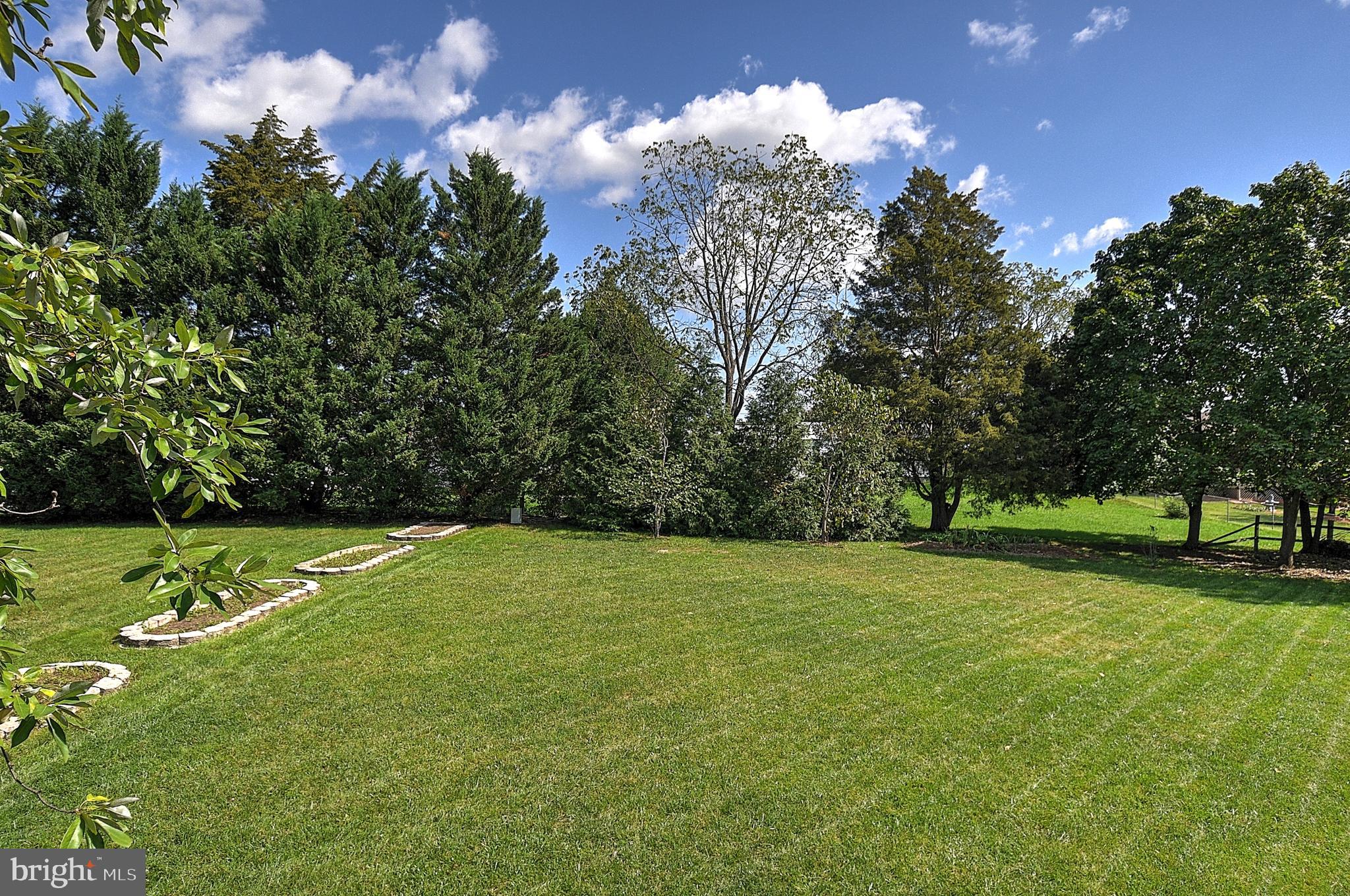 SARATOGA MEADOWS - Residential