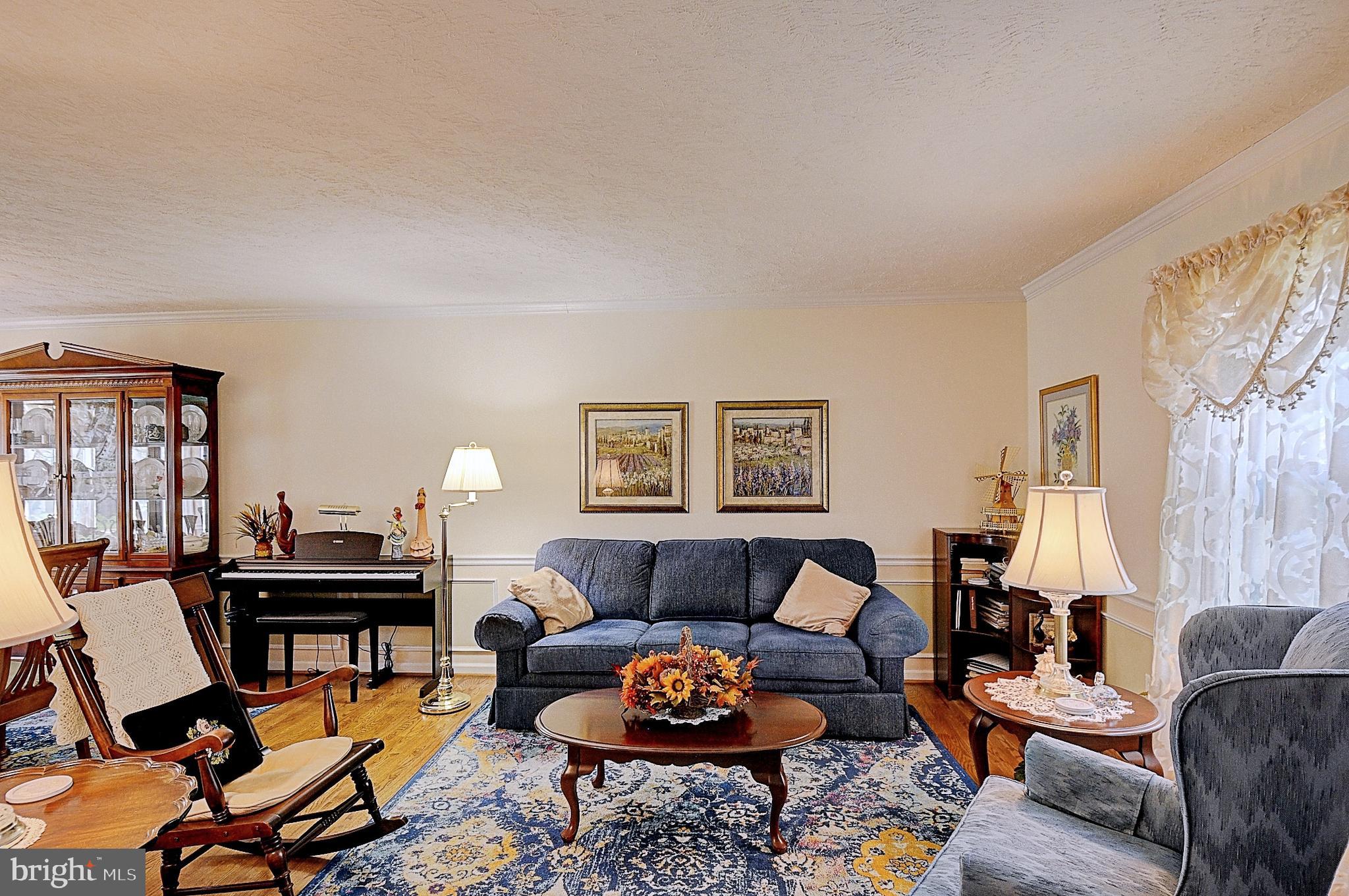 SARATOGA MEADOWS - Residential