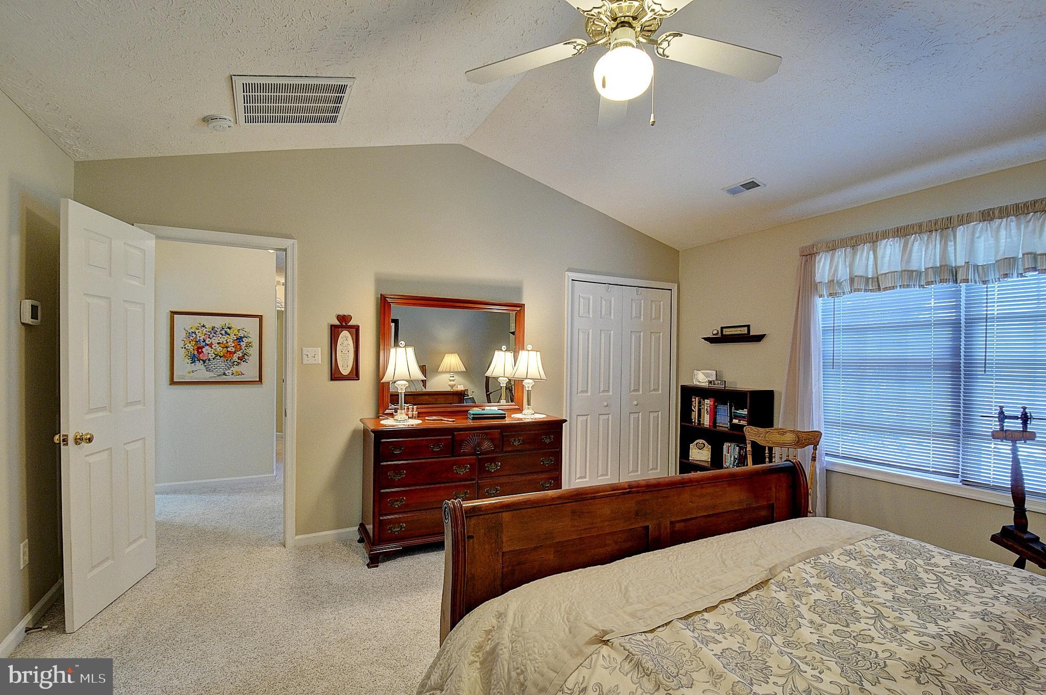 SARATOGA MEADOWS - Residential