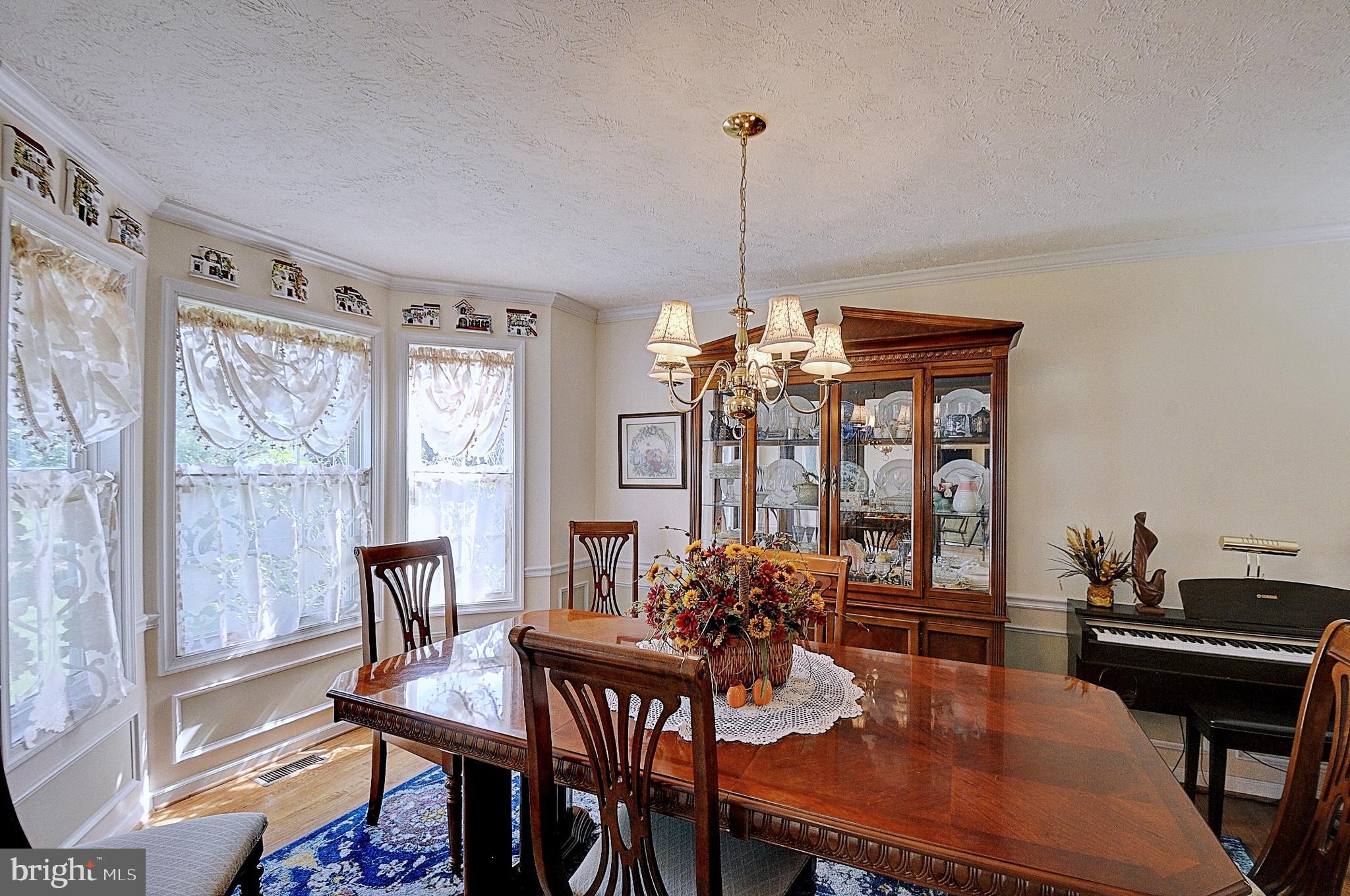 SARATOGA MEADOWS - Residential