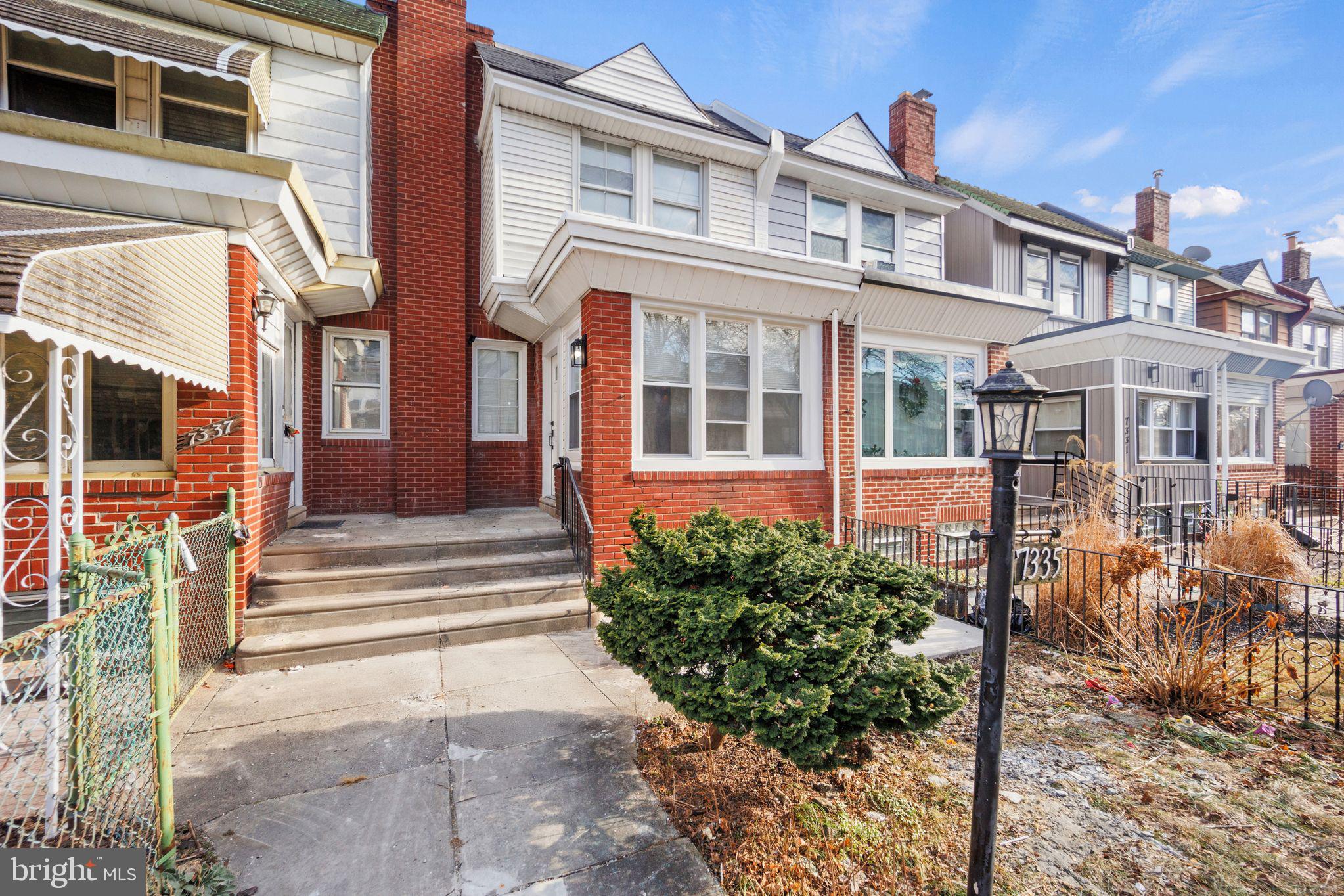 WEST OAK LANE - Residential