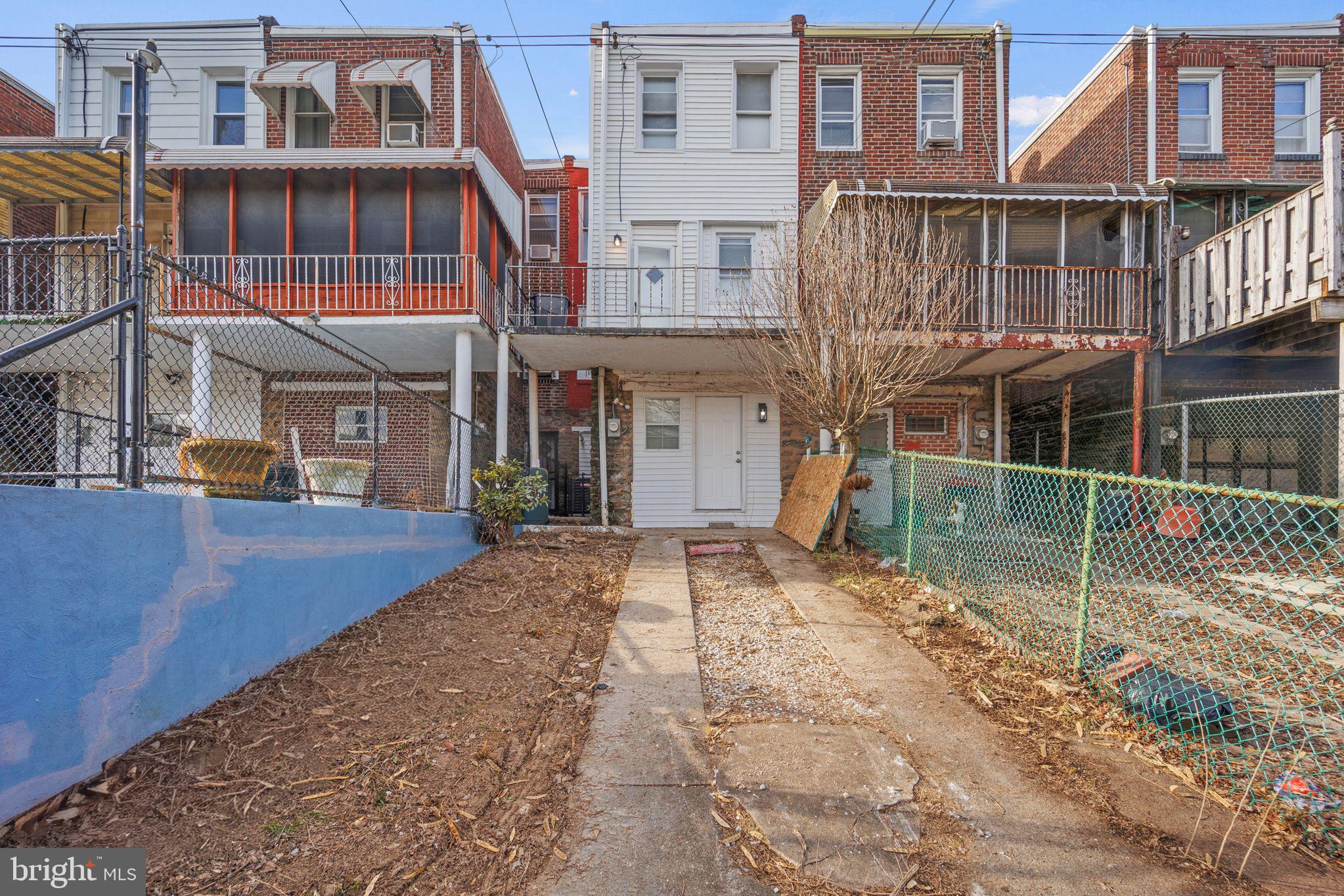 WEST OAK LANE - Residential