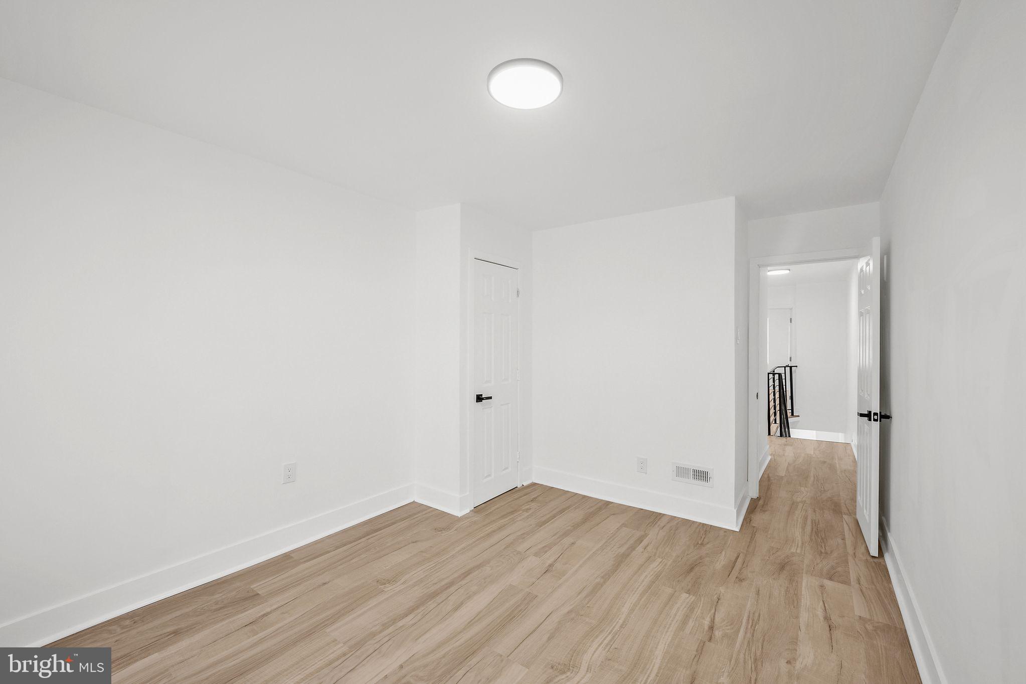 WEST OAK LANE - Residential