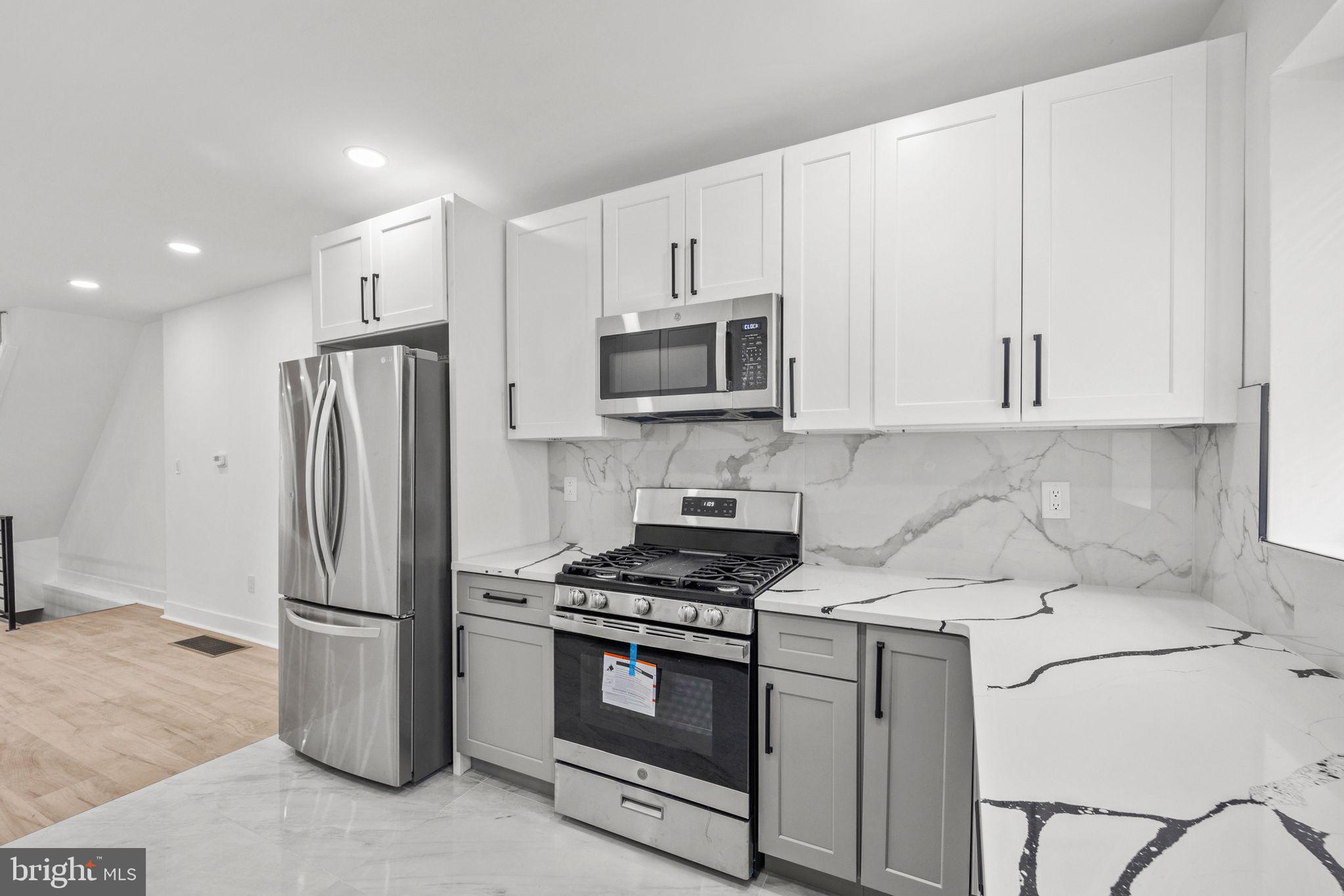 WEST OAK LANE - Residential