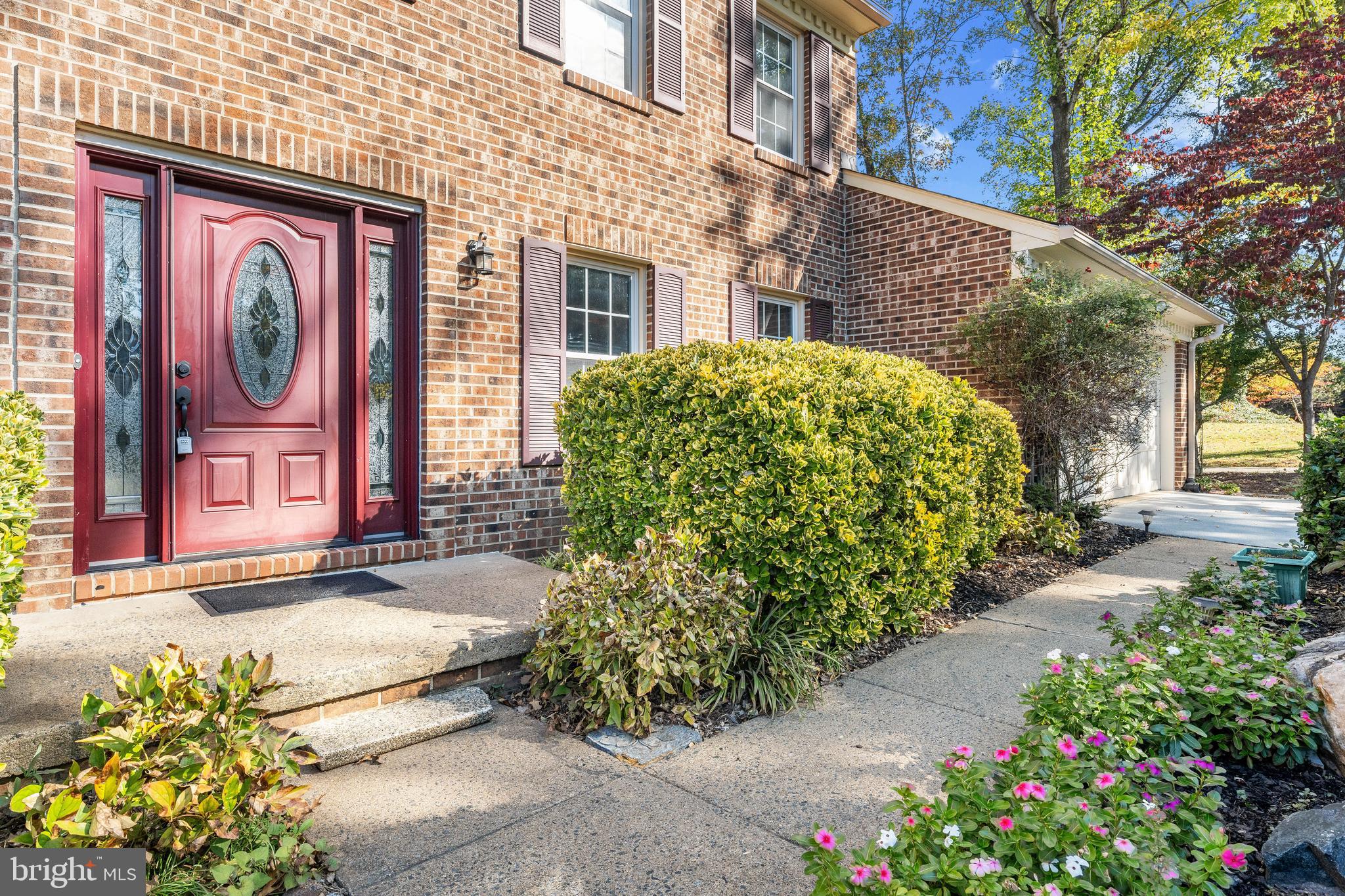 16206 EDGEWOOD DRIVE