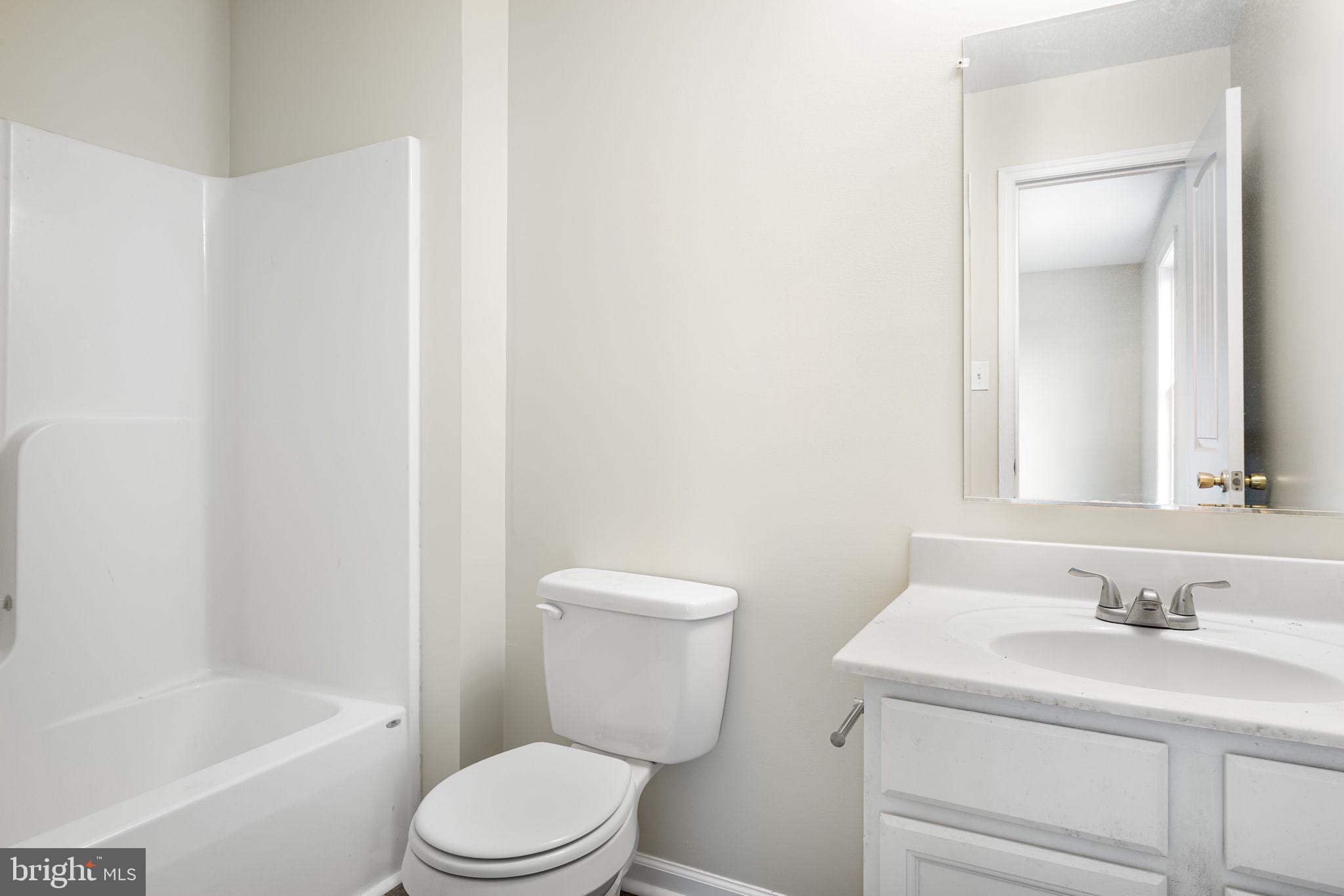 CRESTFIELD - Residential