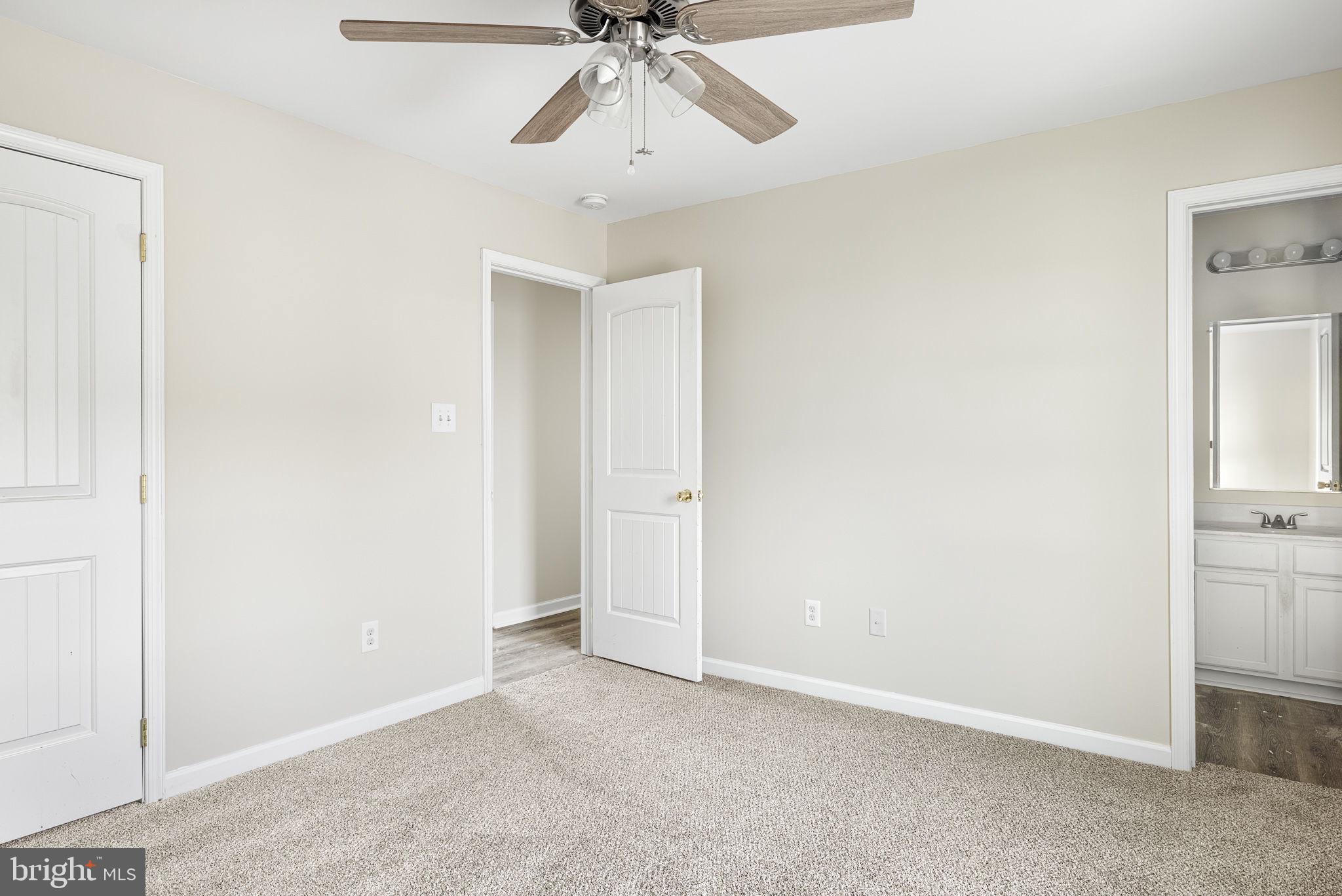 CRESTFIELD - Residential