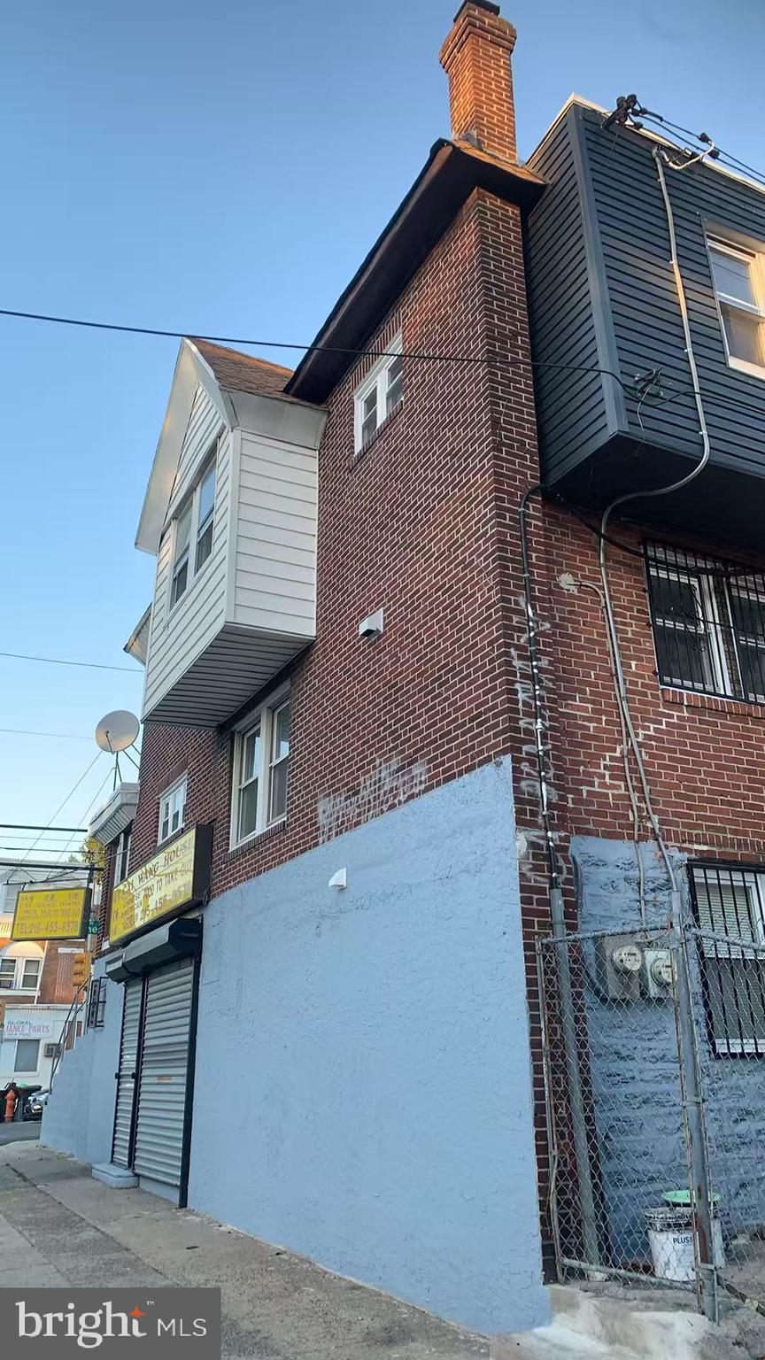 PHILADELPHIA - Residential