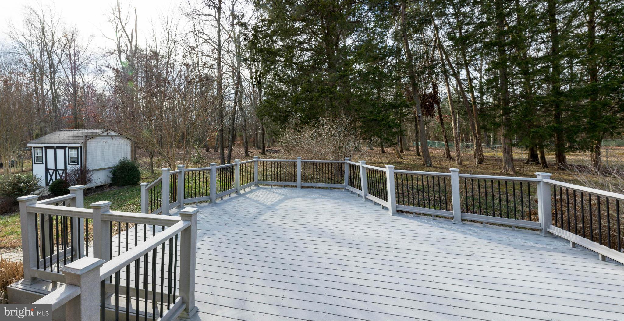 WARREN J WILLETT'S SUB - Residential Lease