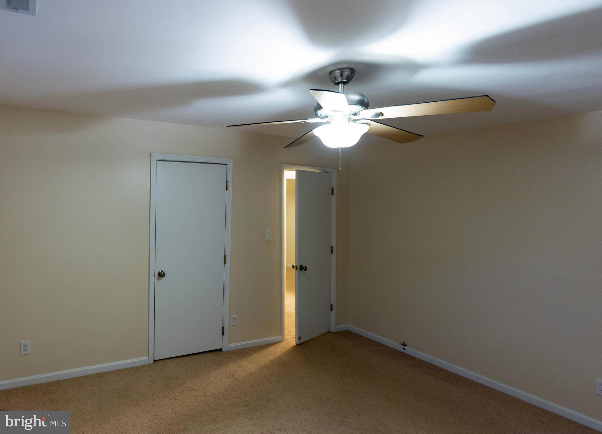 WARREN J WILLETT'S SUB - Residential Lease