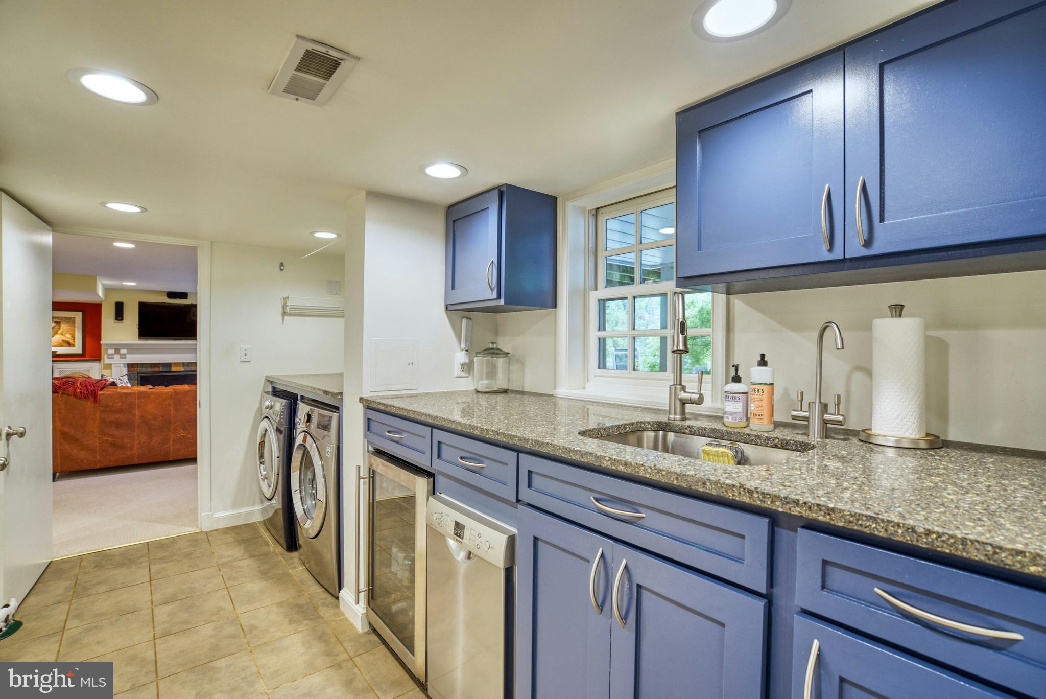 BROADMONT - Residential