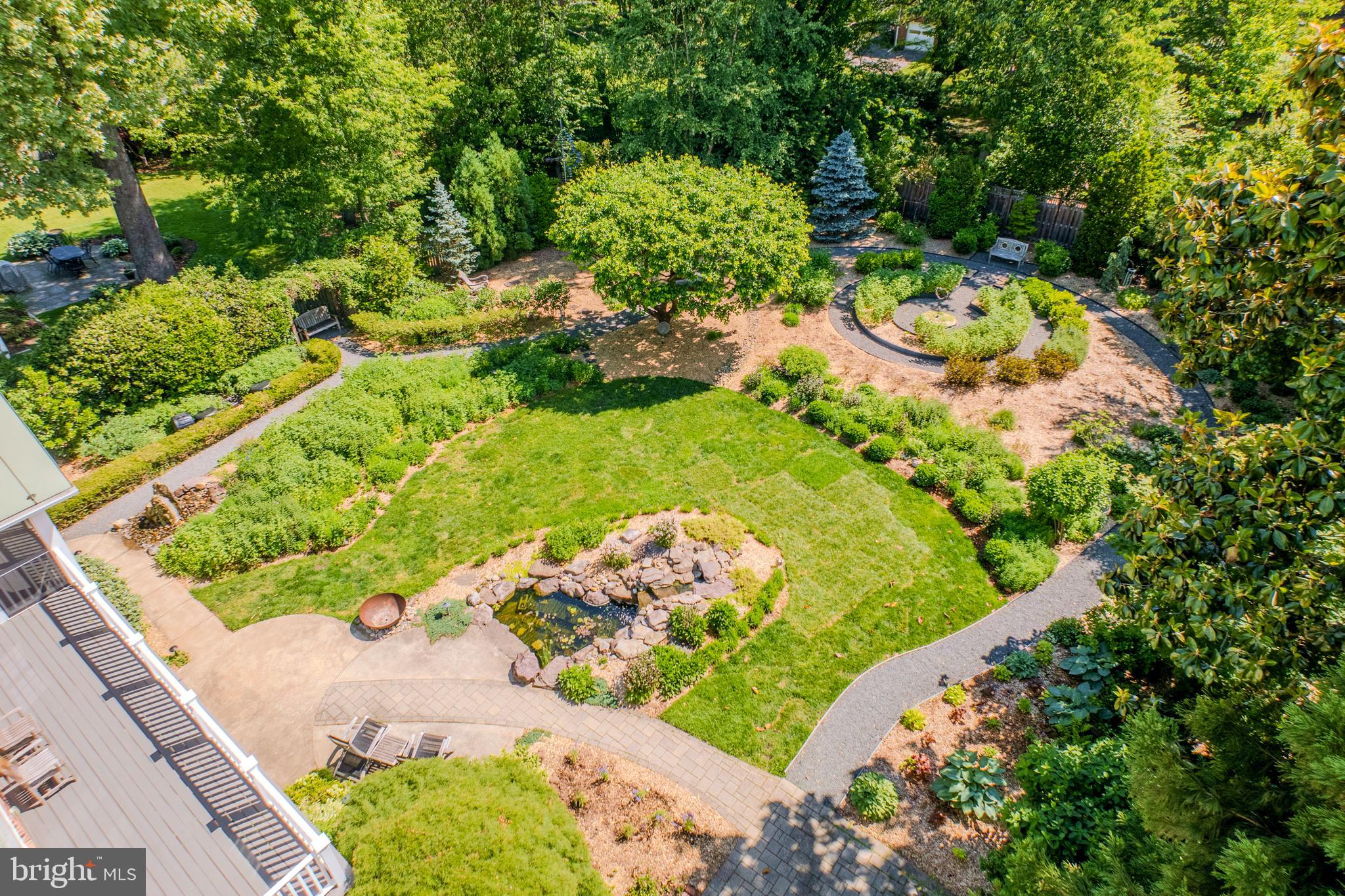 BROADMONT - Residential