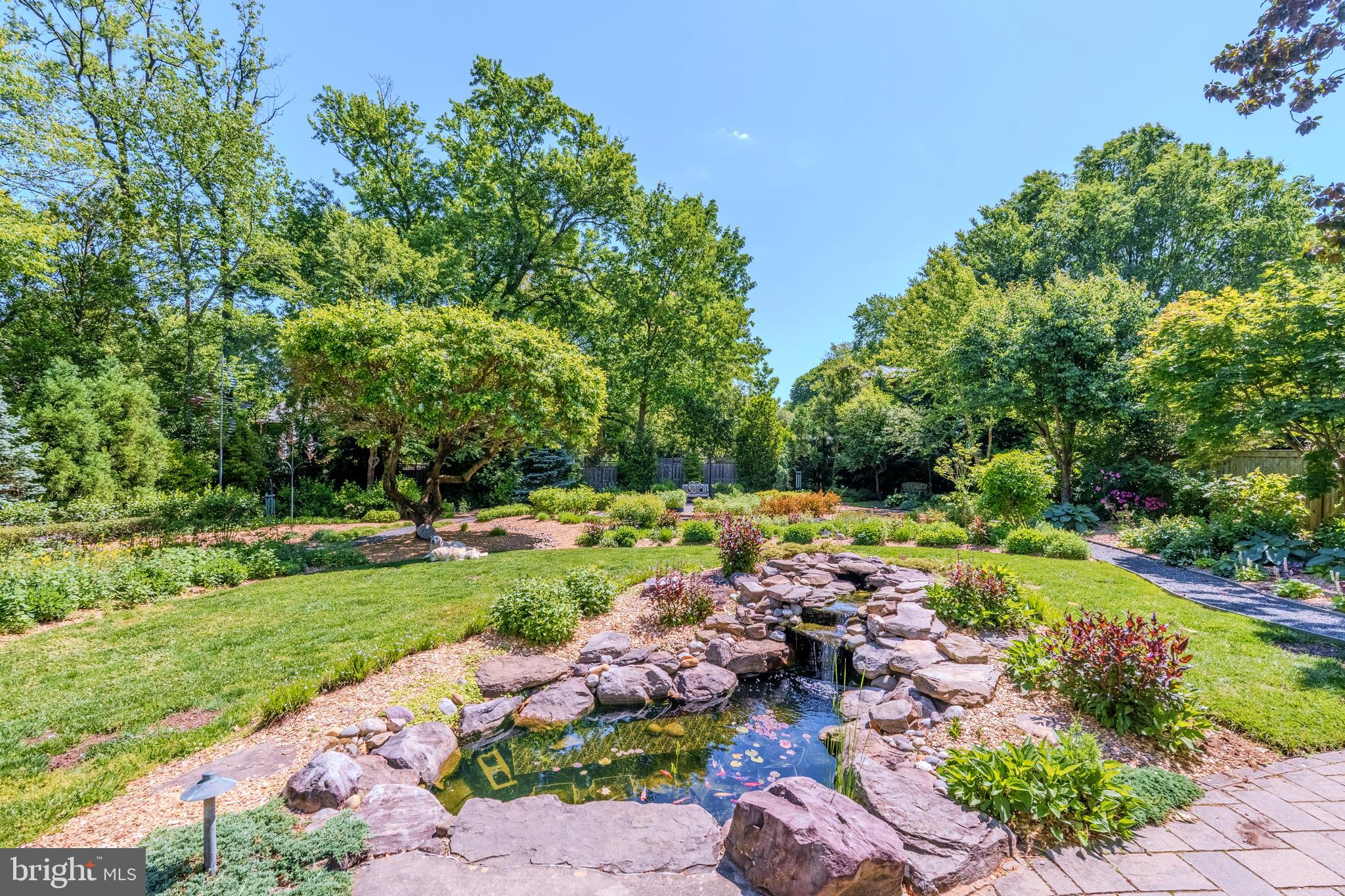 BROADMONT - Residential