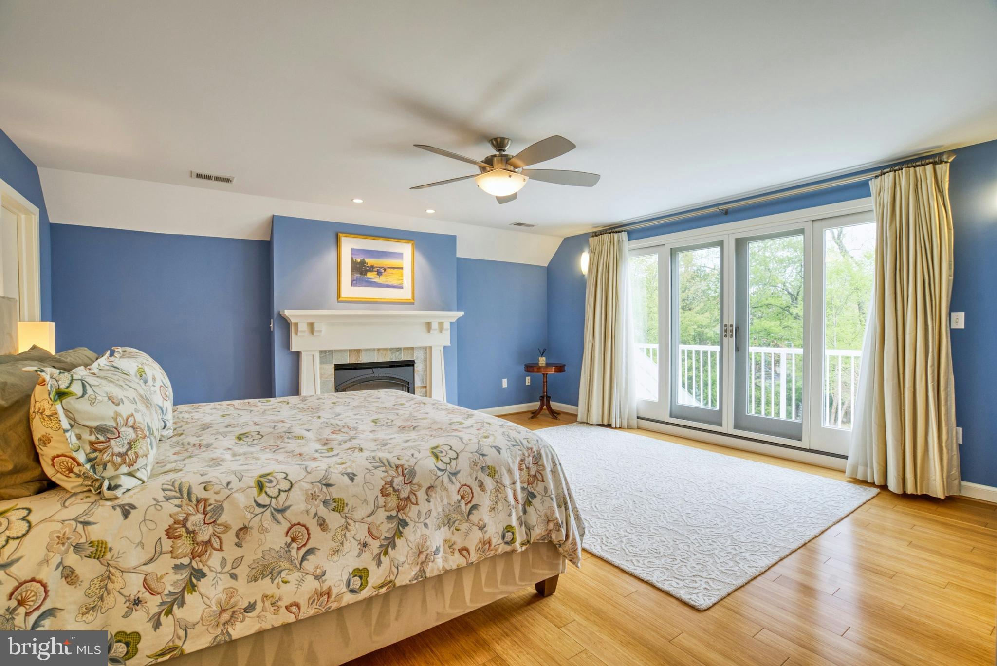 BROADMONT - Residential
