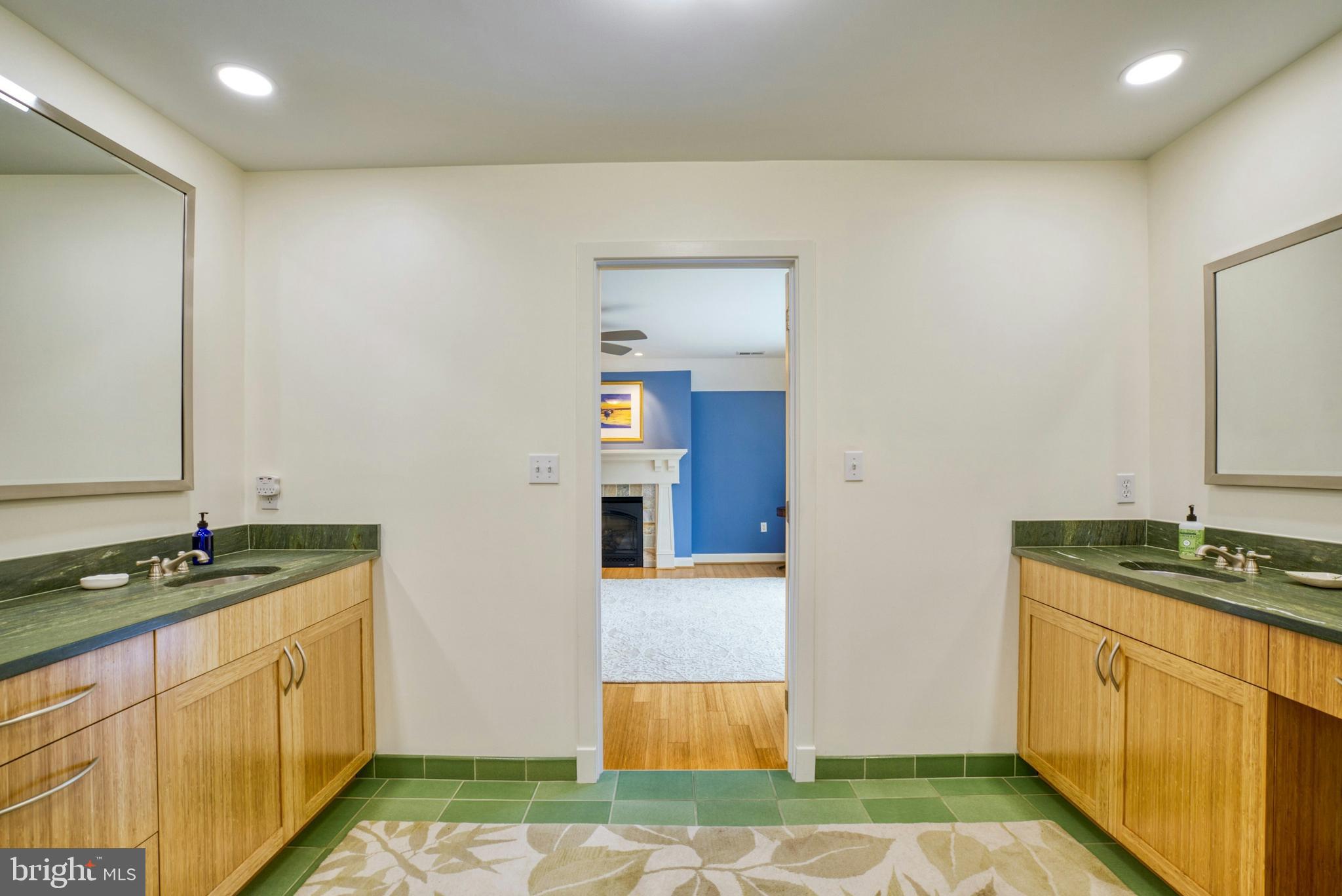 BROADMONT - Residential