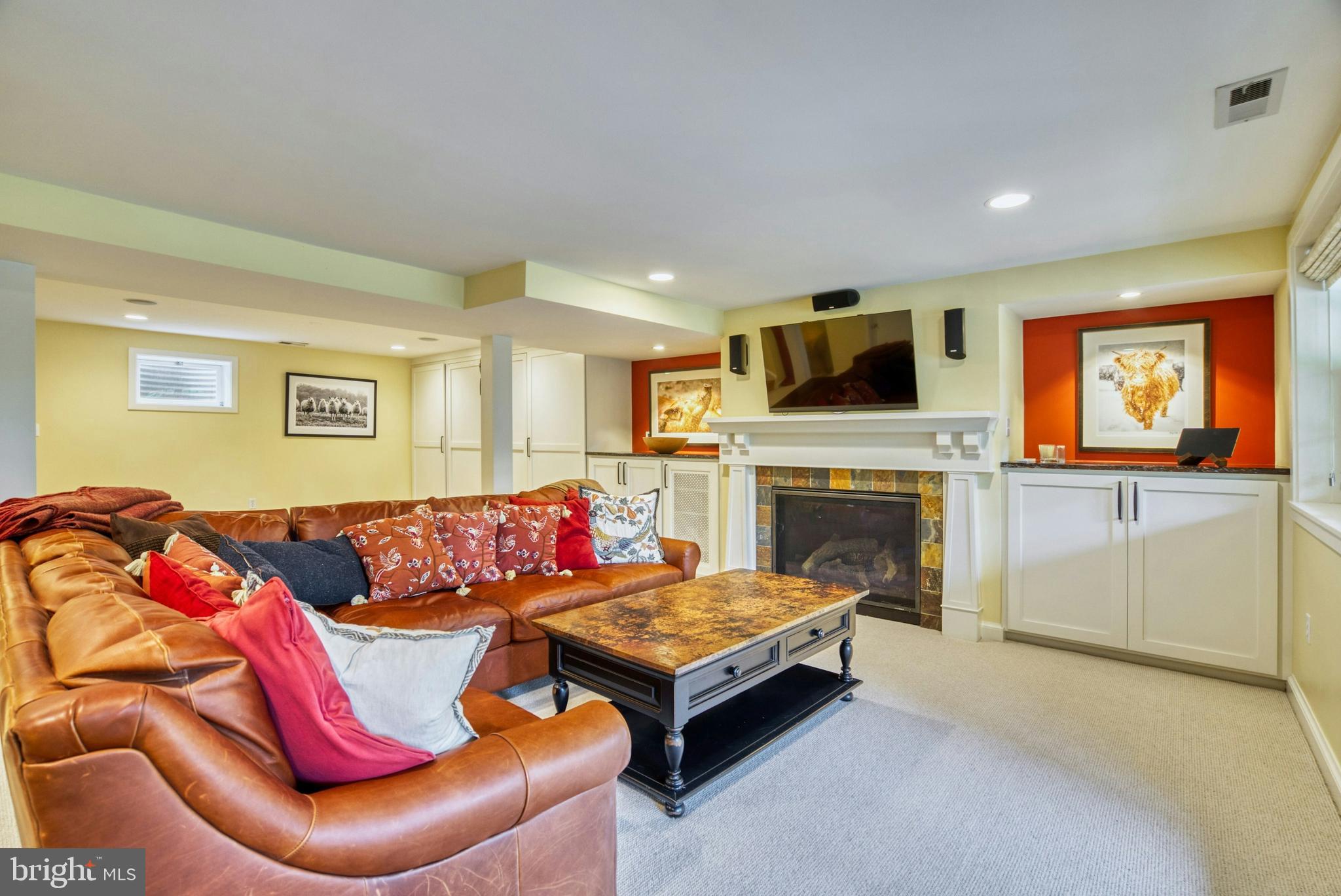 BROADMONT - Residential