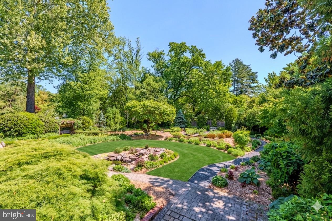 BROADMONT - Residential