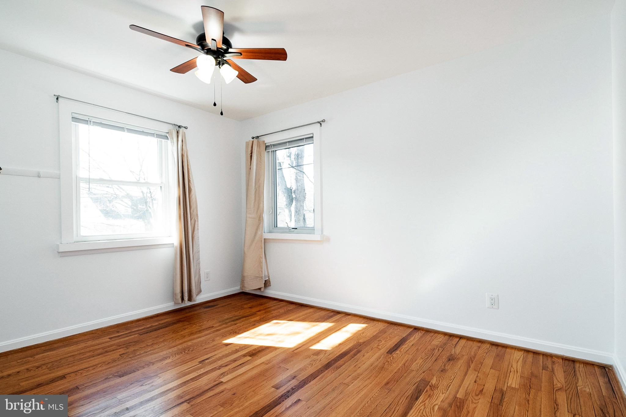 ROCK CREEK PALISADES - Residential Lease