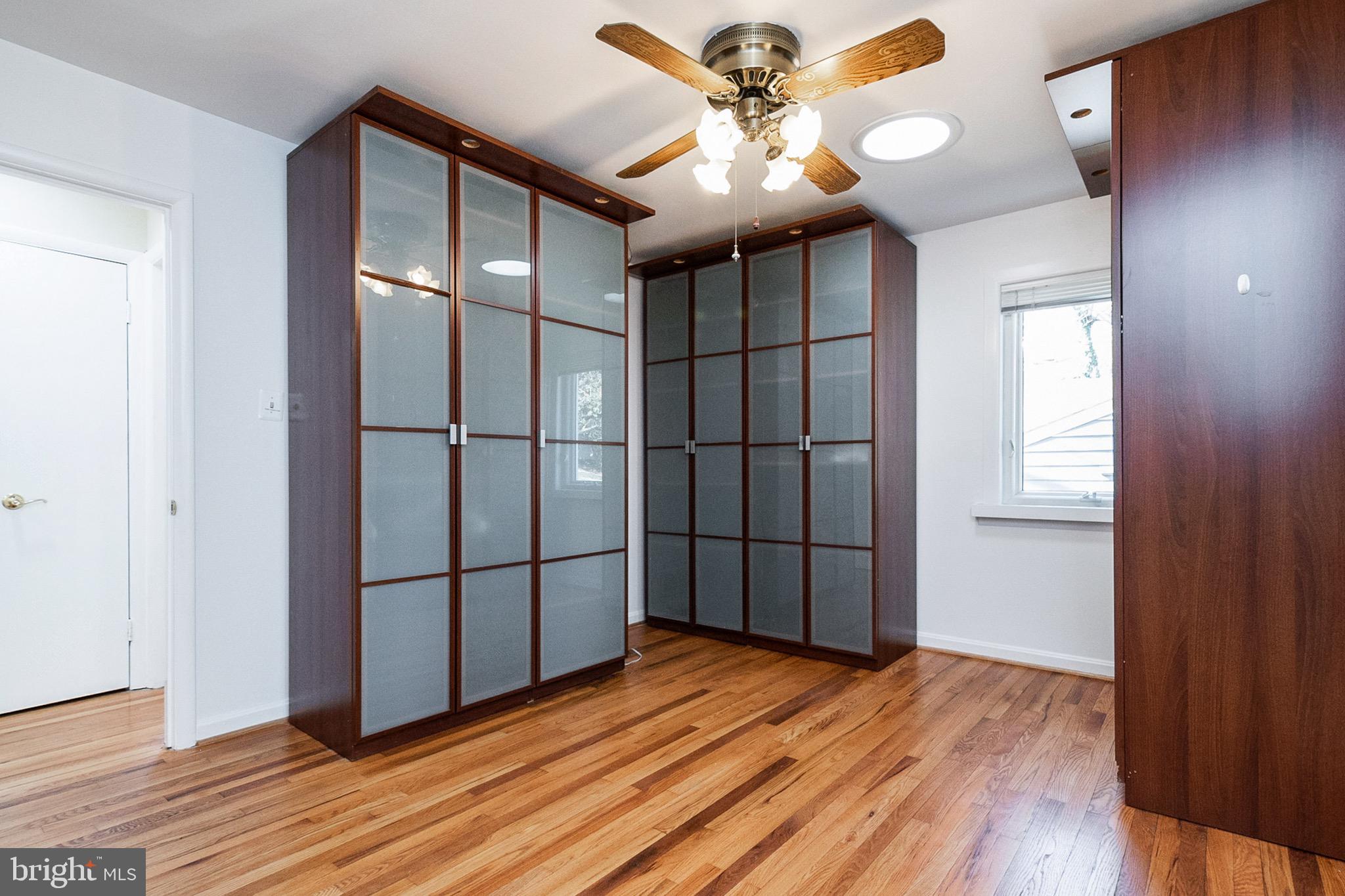 ROCK CREEK PALISADES - Residential Lease