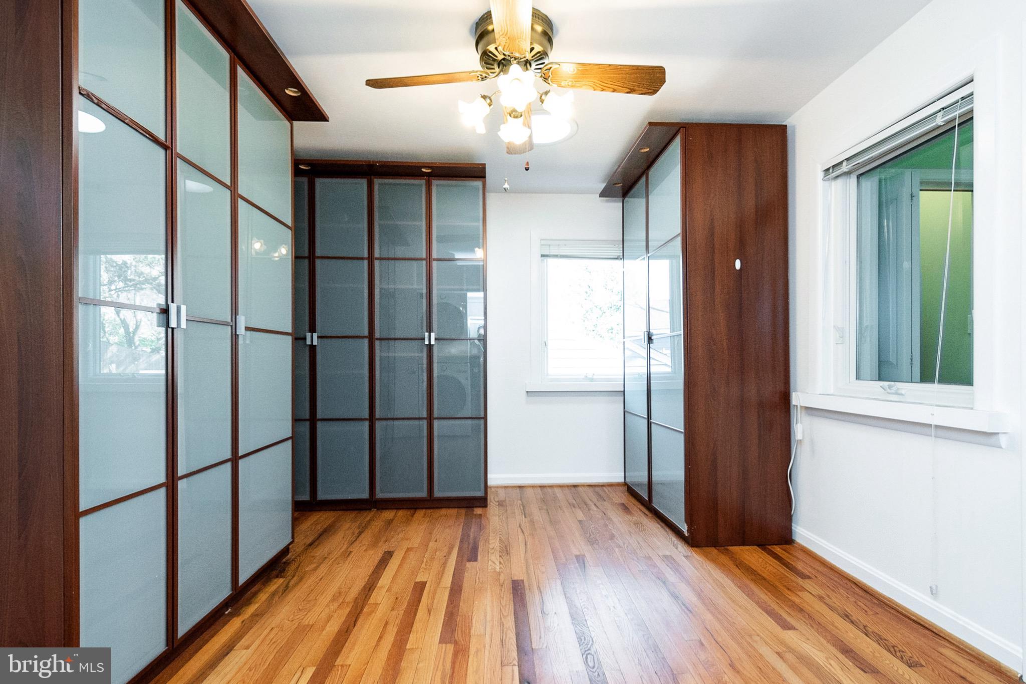 ROCK CREEK PALISADES - Residential Lease