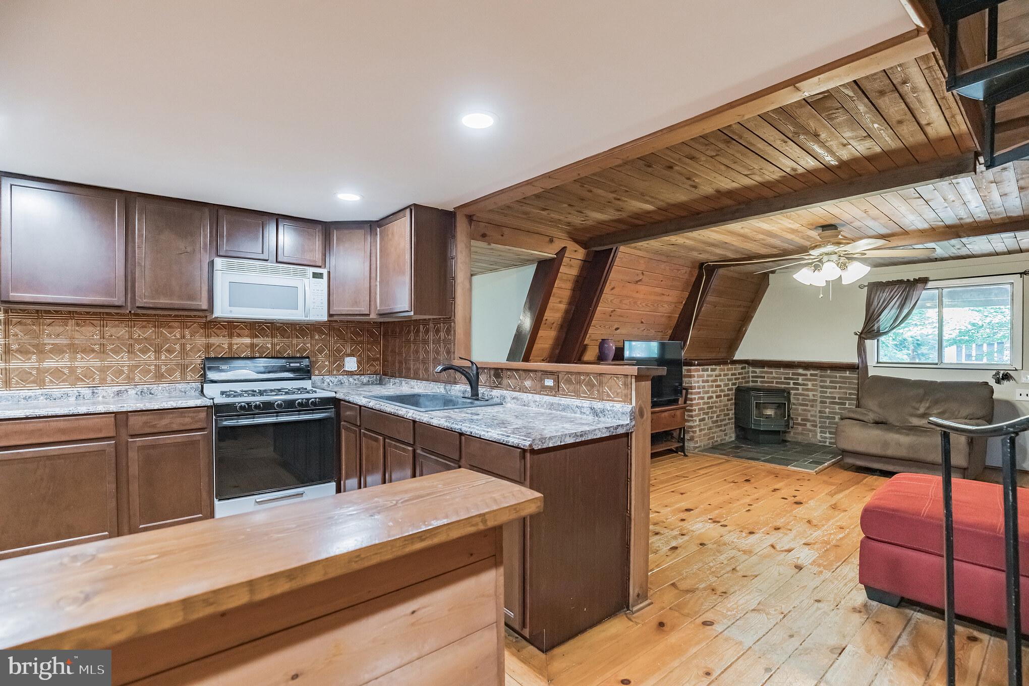 WHITE SANDS - Residential