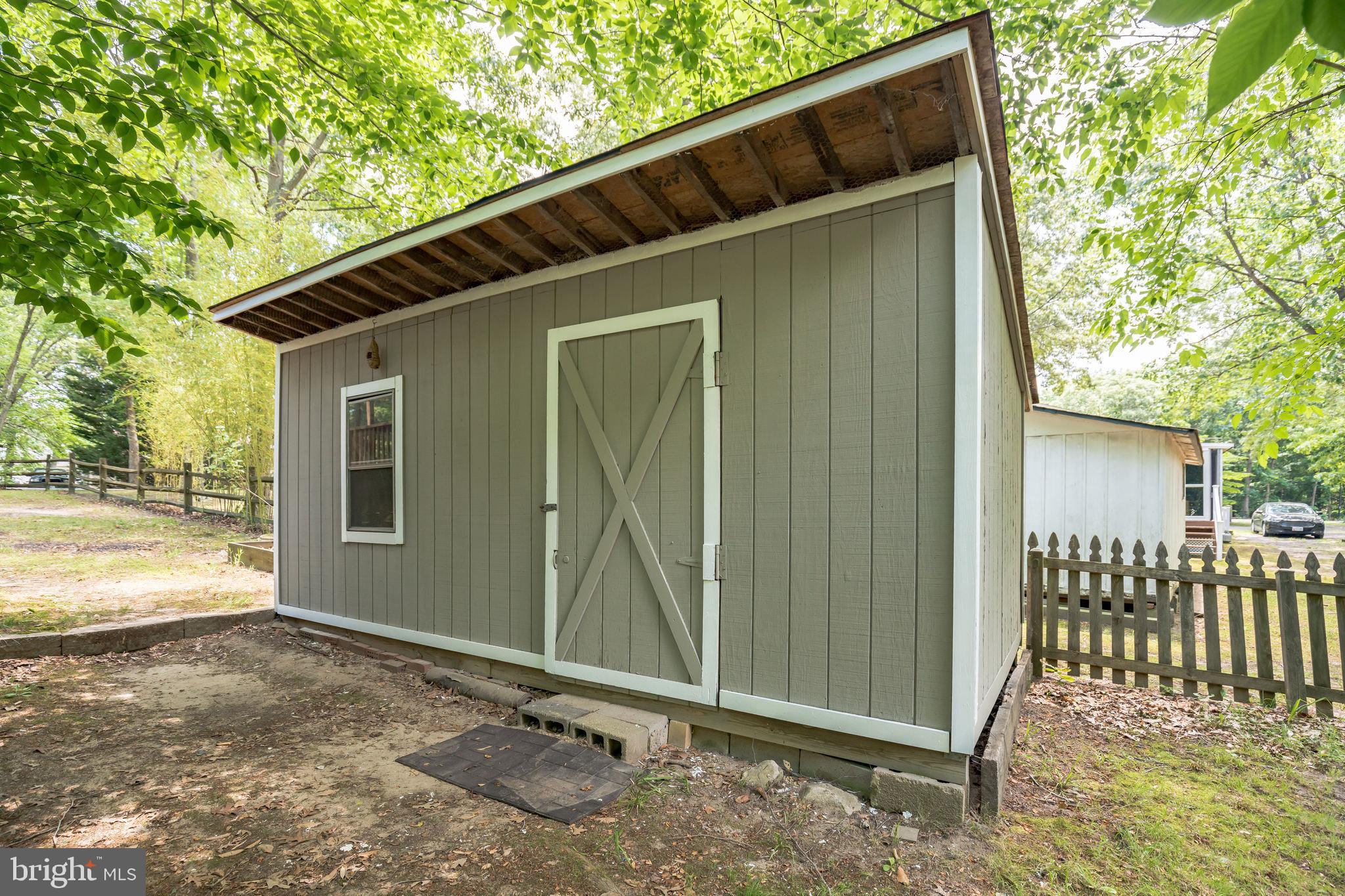 WHITE SANDS - Residential