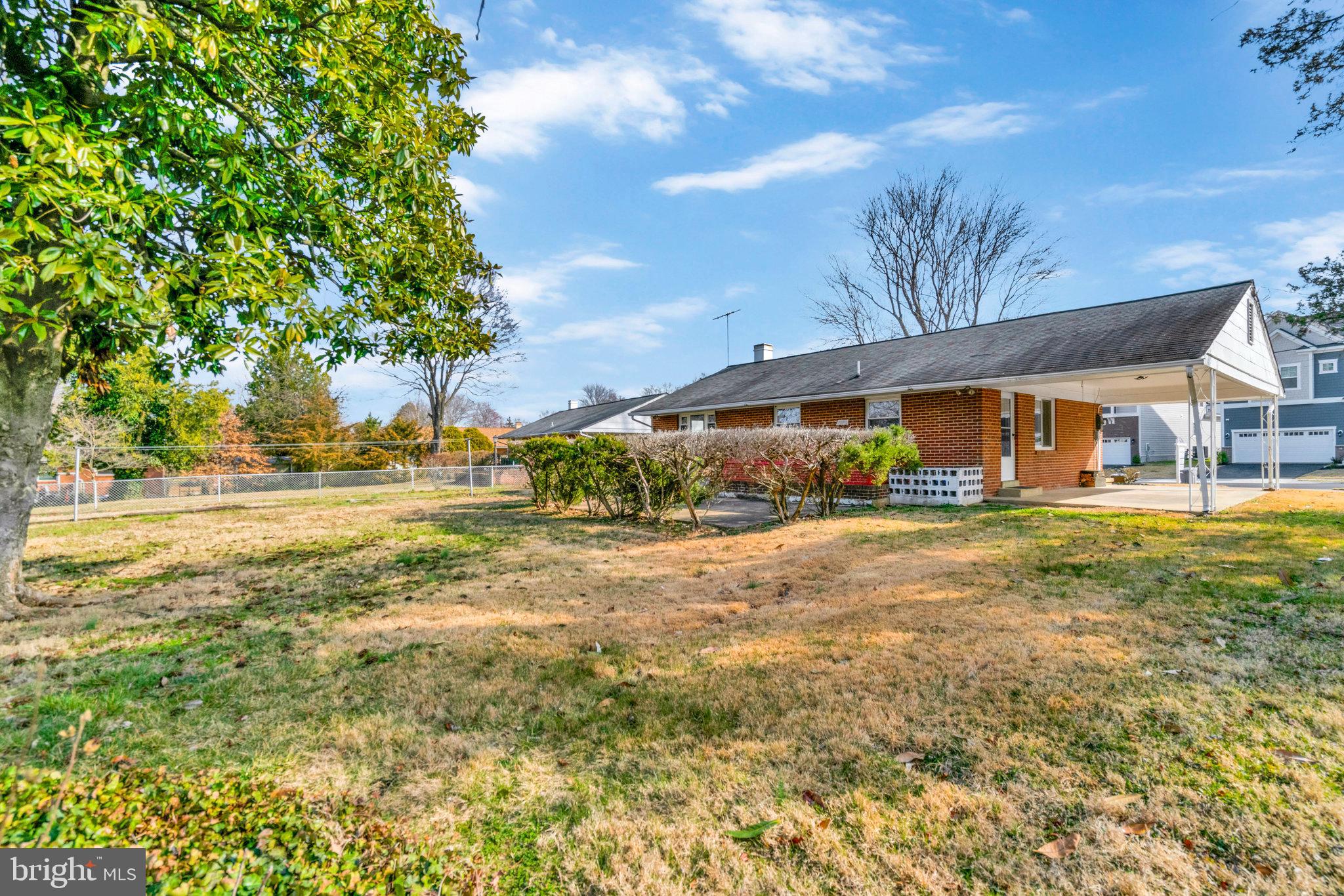 VIRGINIA HILLS - Residential