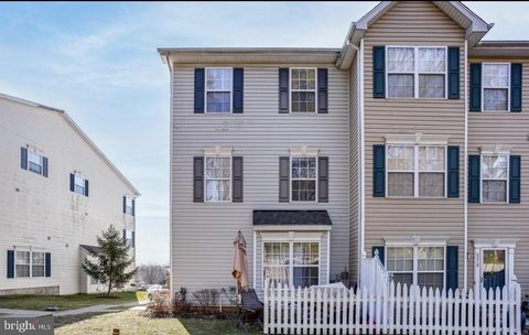 8023 BROOKSTONE COURT 68 SEVERN MD 21144