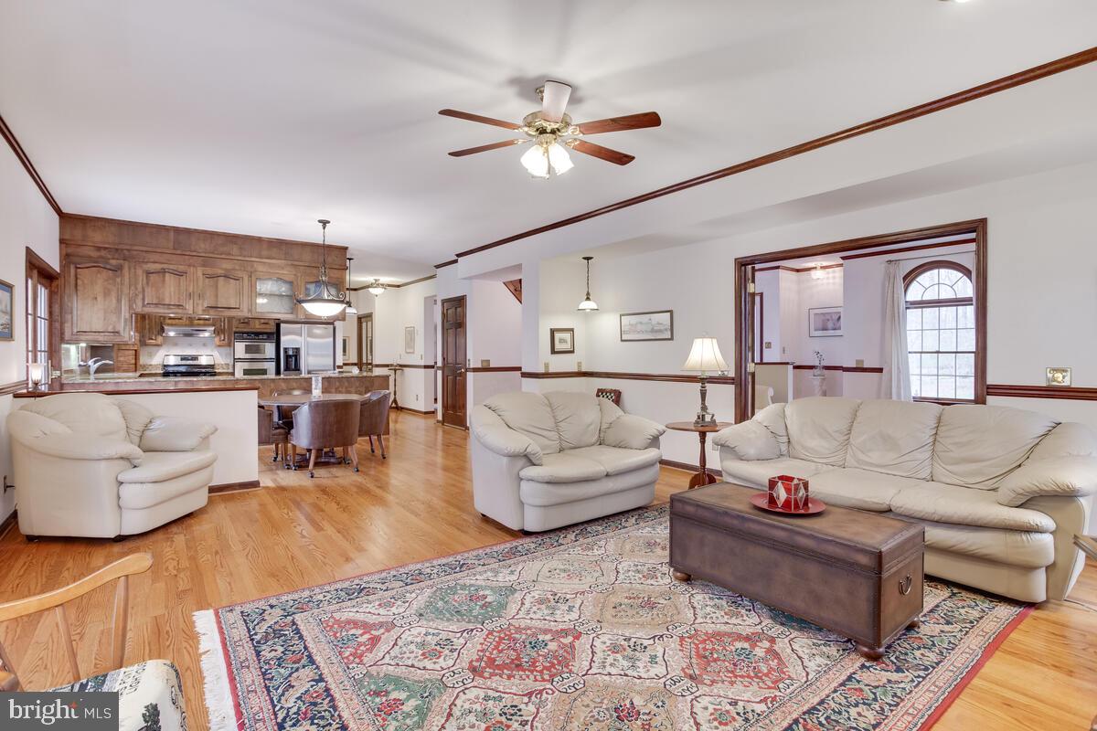 HARWOOD - Residential