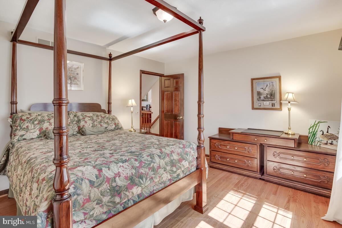 HARWOOD - Residential