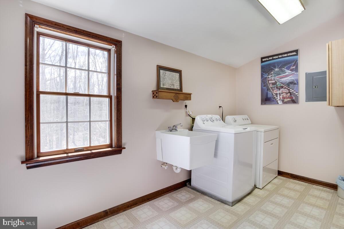 HARWOOD - Residential