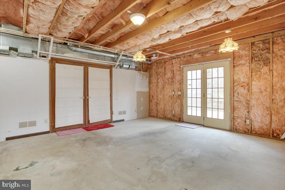 HARWOOD - Residential