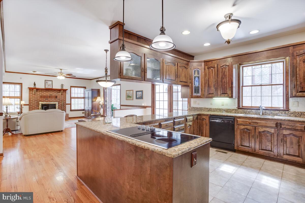 HARWOOD - Residential